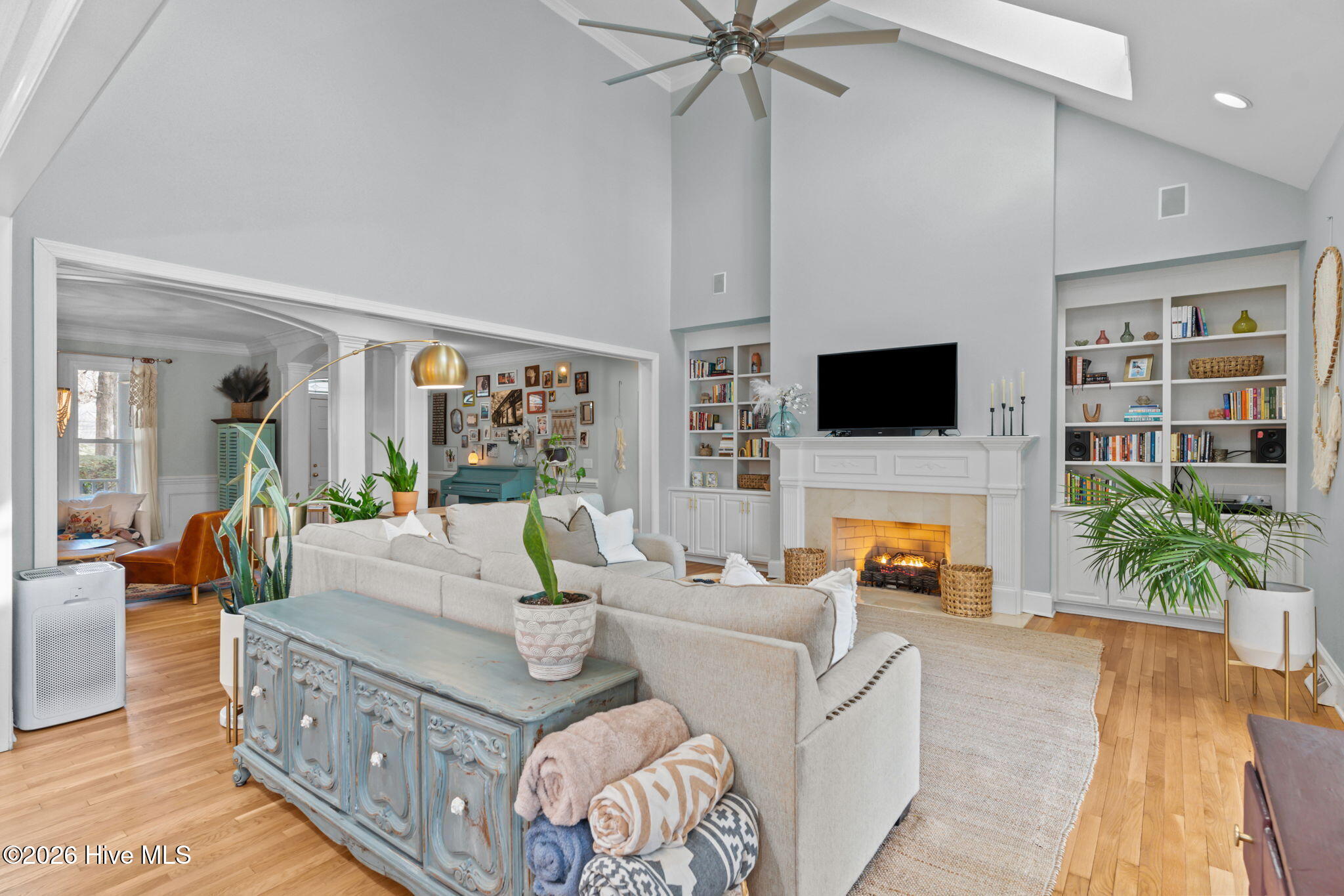 100556874 | Photo 20