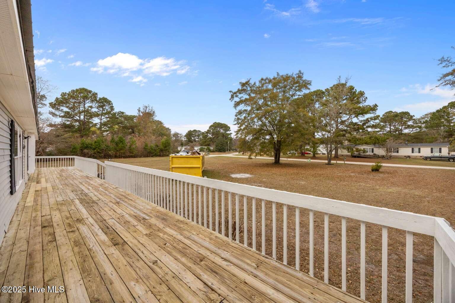 100544091 | Photo 17