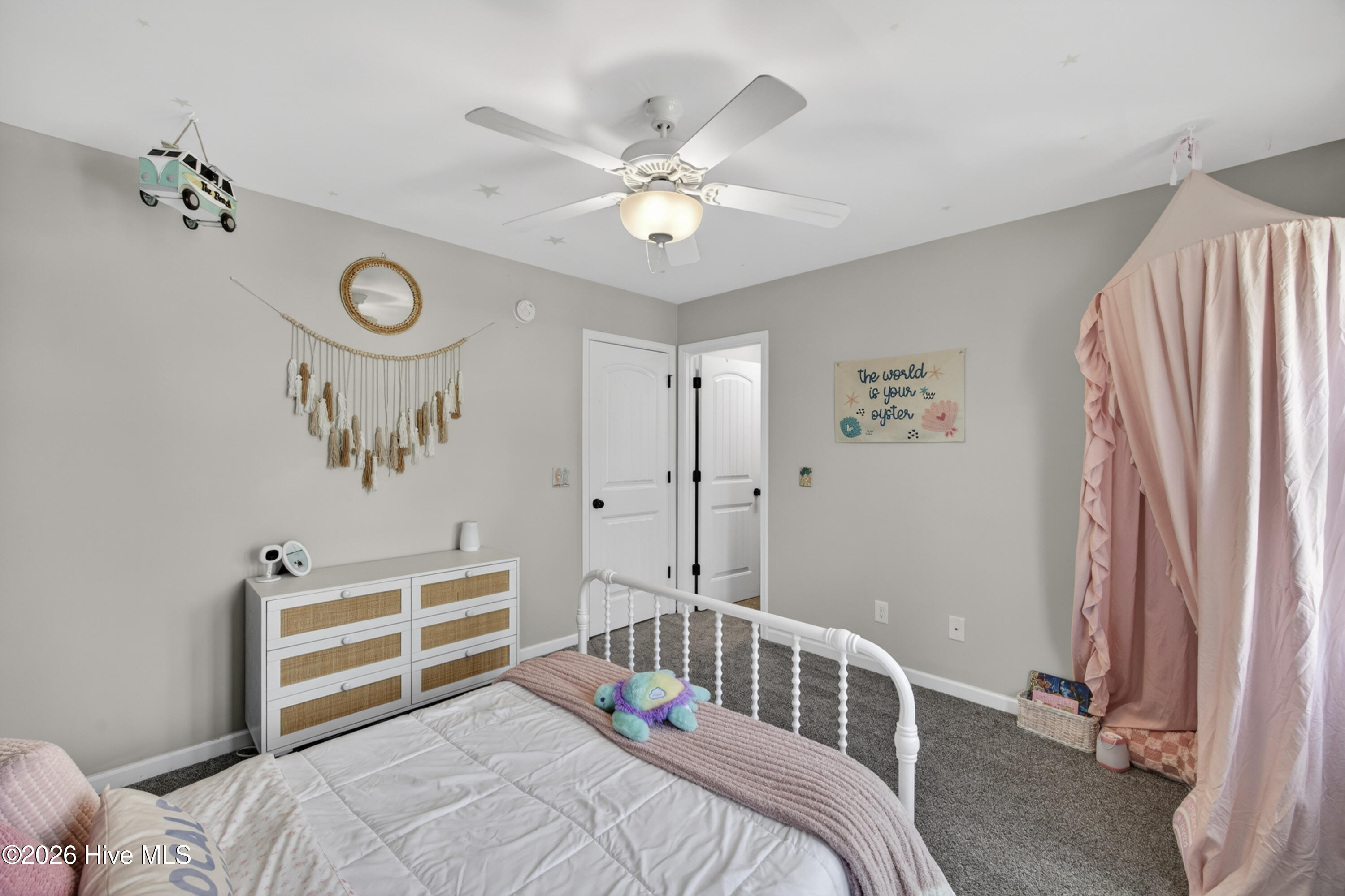 100567368 | Photo 46