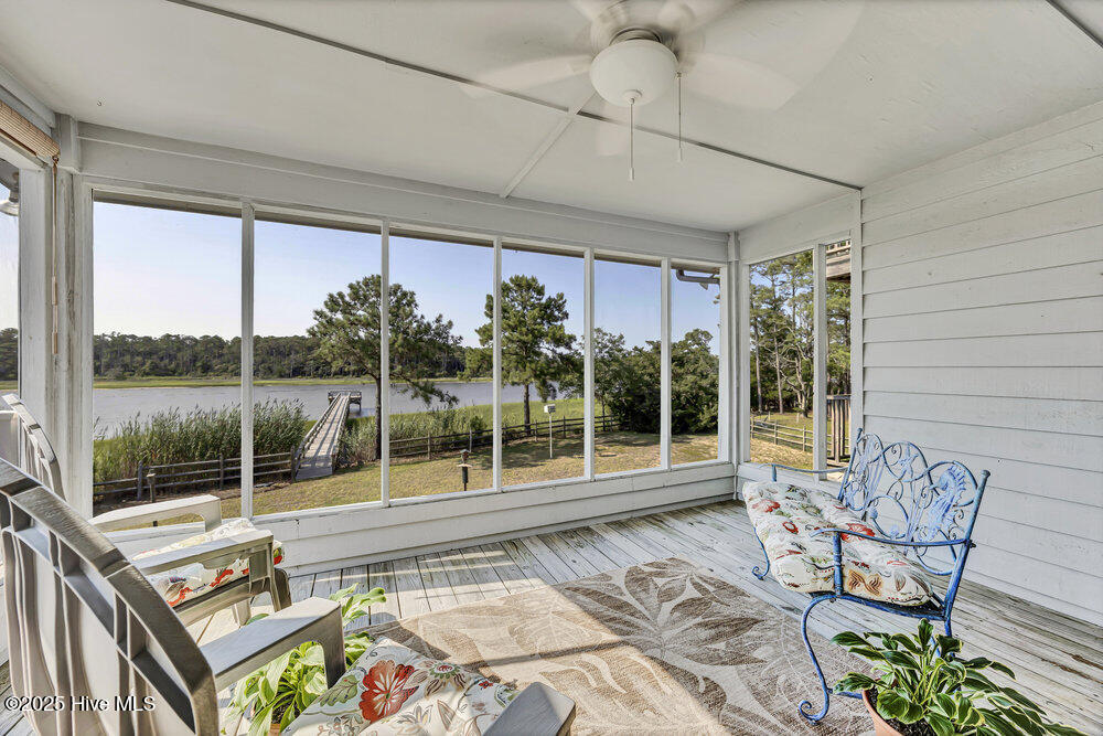 100526999 | Photo 22