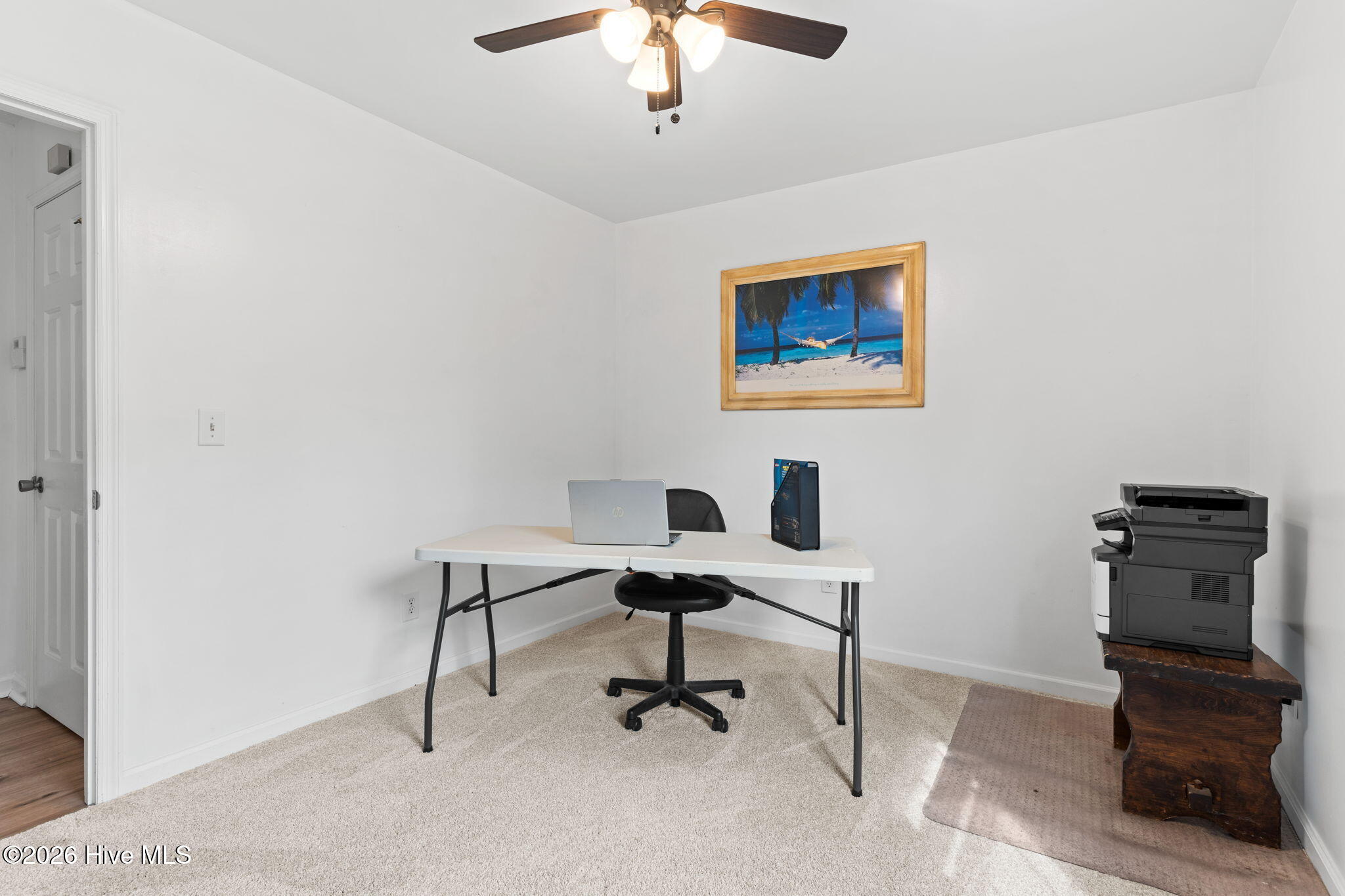 100559662 | Photo 40