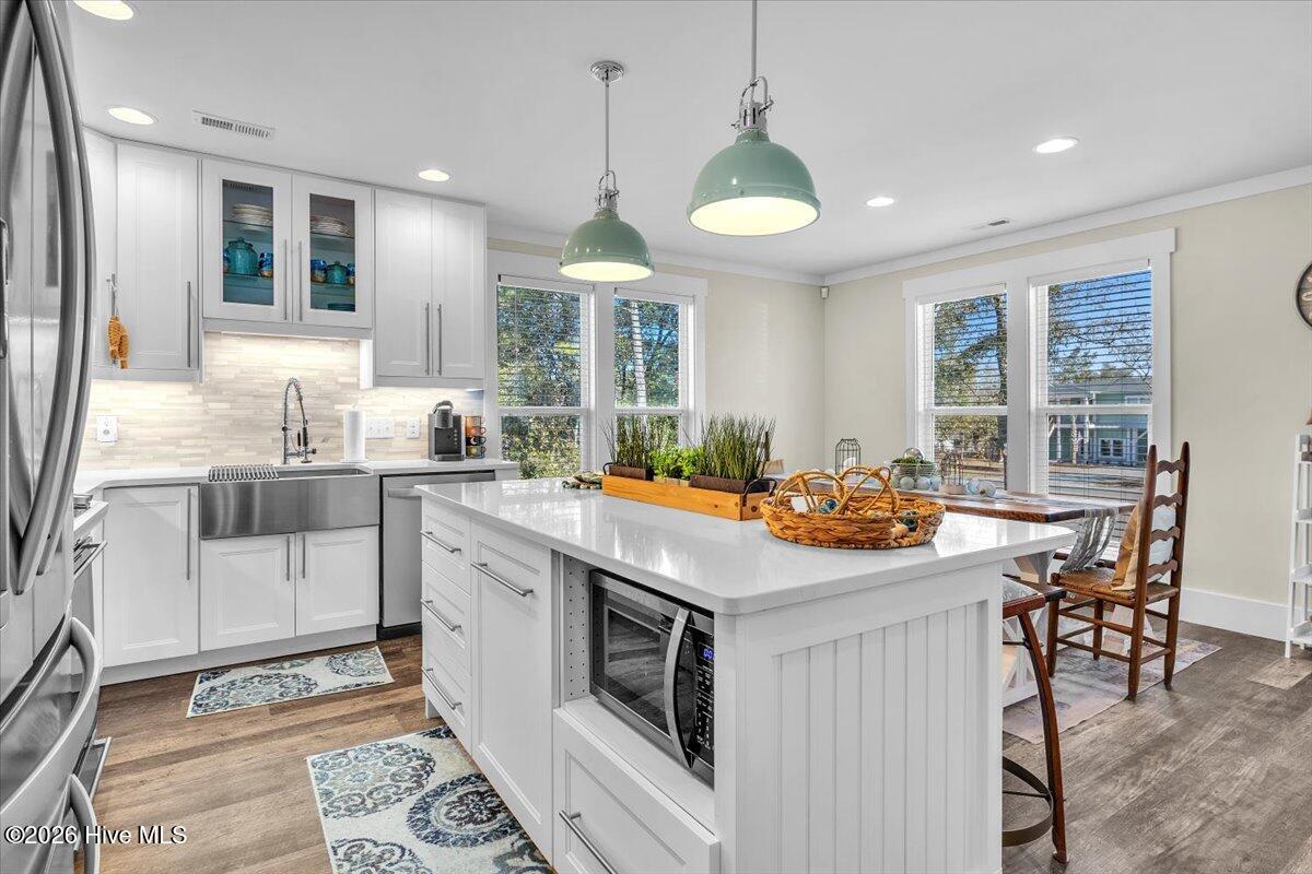 100550591 | Photo 14