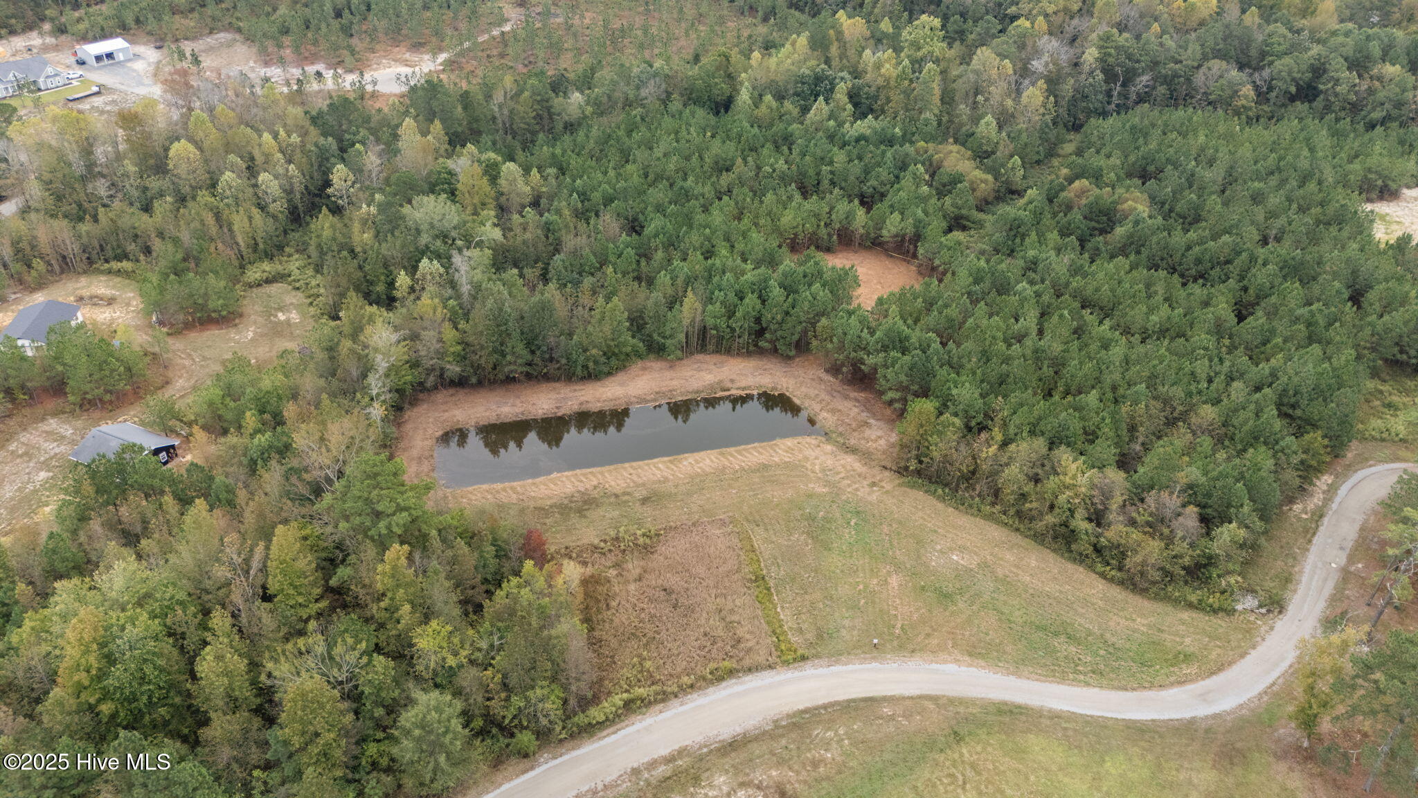 150 Hickory Pointer Way