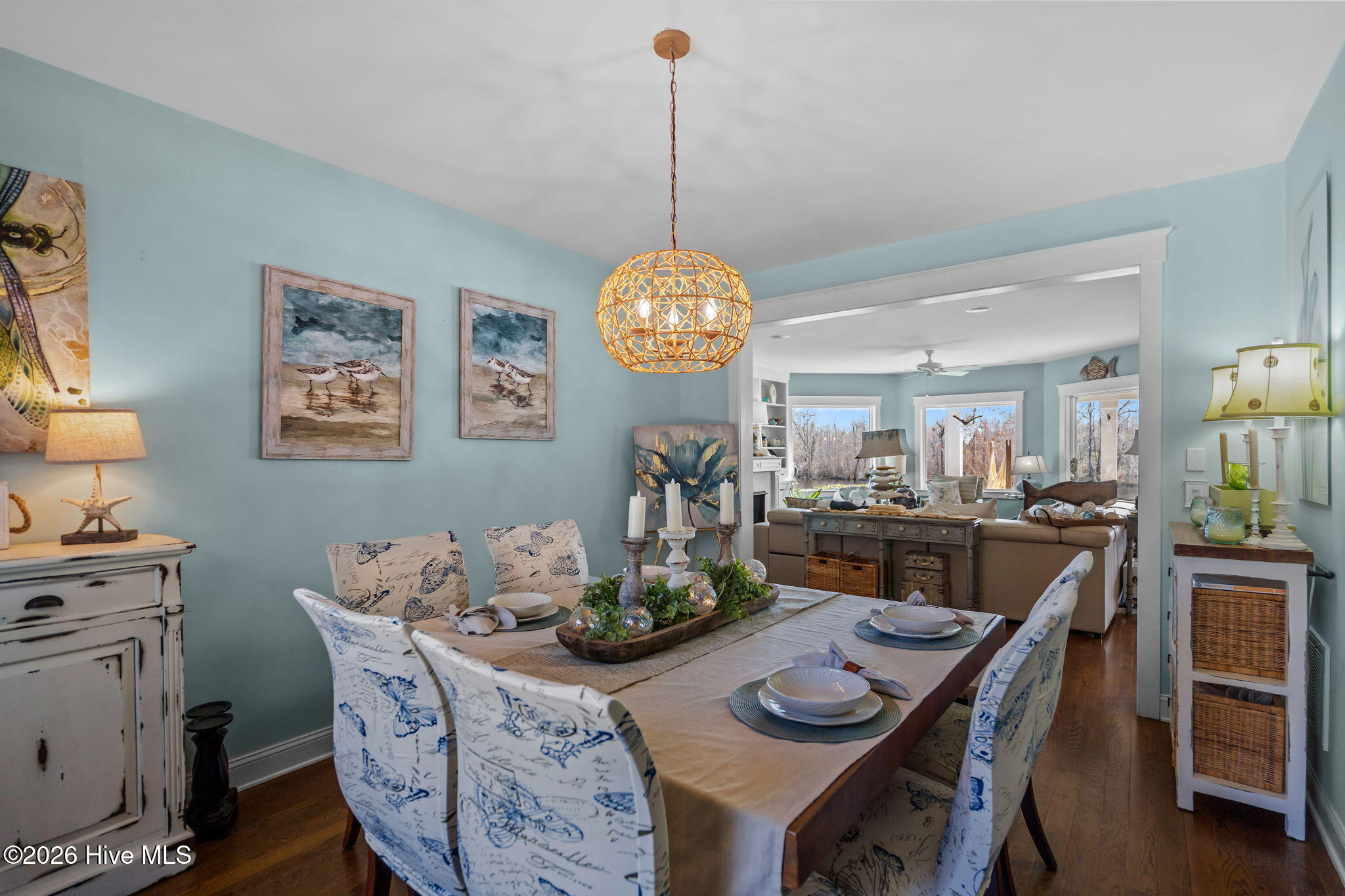 100555800 | Photo 17