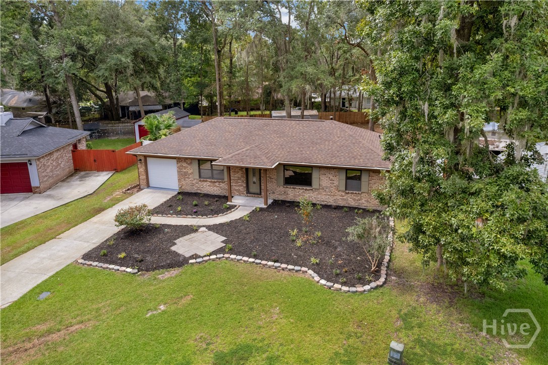 Photo 1 of Single family home for sale at 111 Cambridge Dr, Savannah, GA 31419 | MLS# SA365132 | Listing updated on 2026-09-23