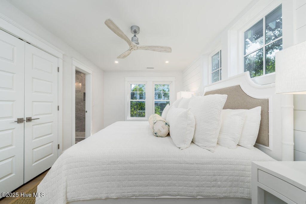 100564686 | Photo 29