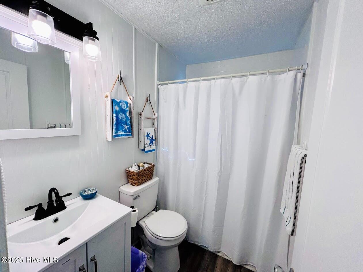 100534064 | Photo 31