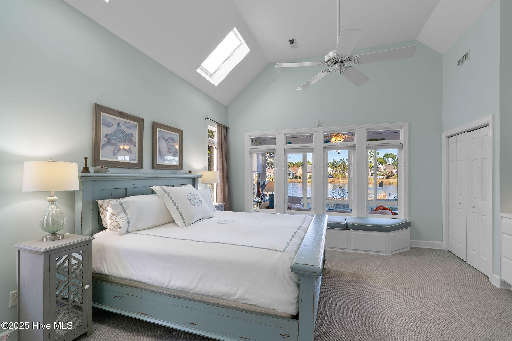 100543400 | Photo 35