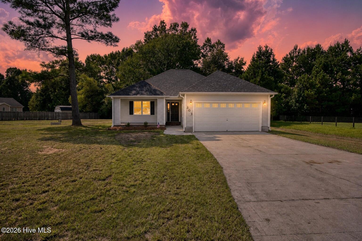 303 Big Tree Lane,Chinquapin