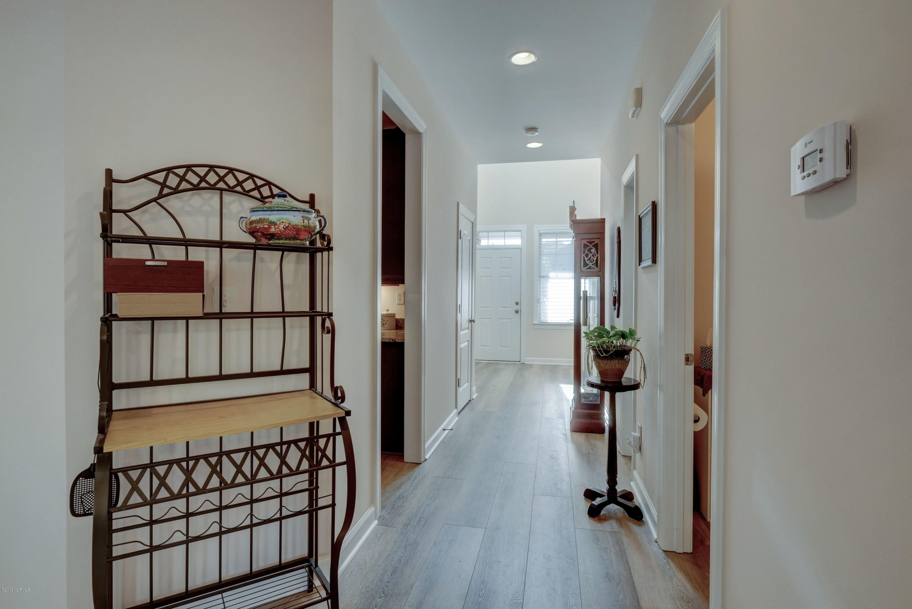 100551569 | Photo 13