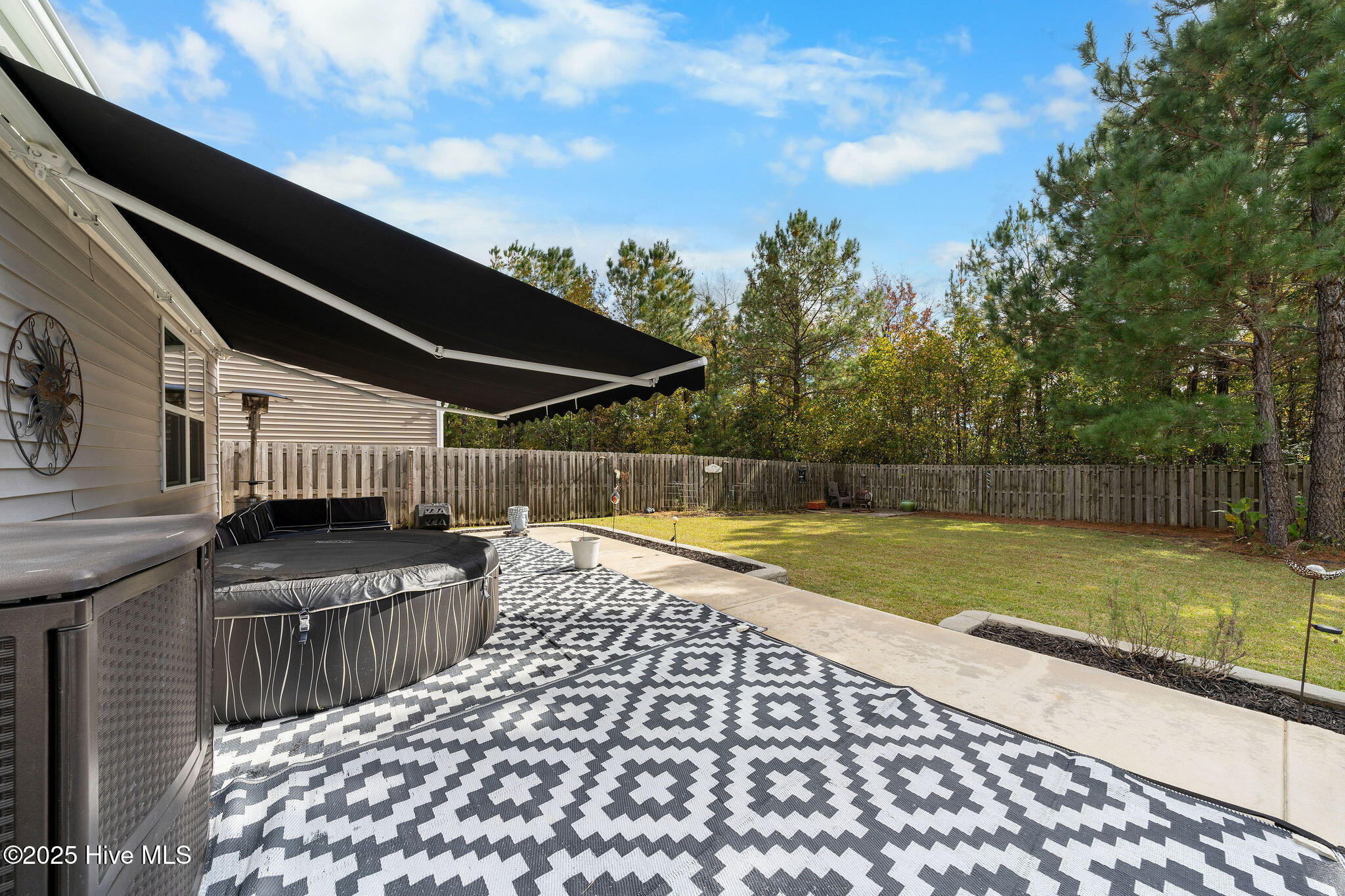 100539651 | Photo 38