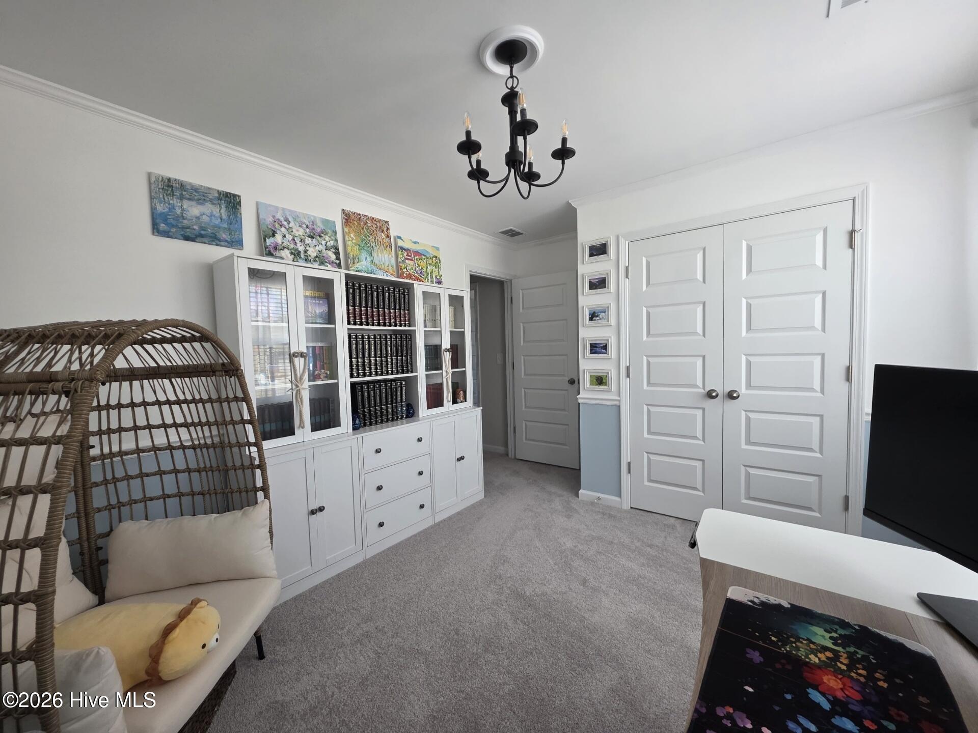 100563359 | Photo 19