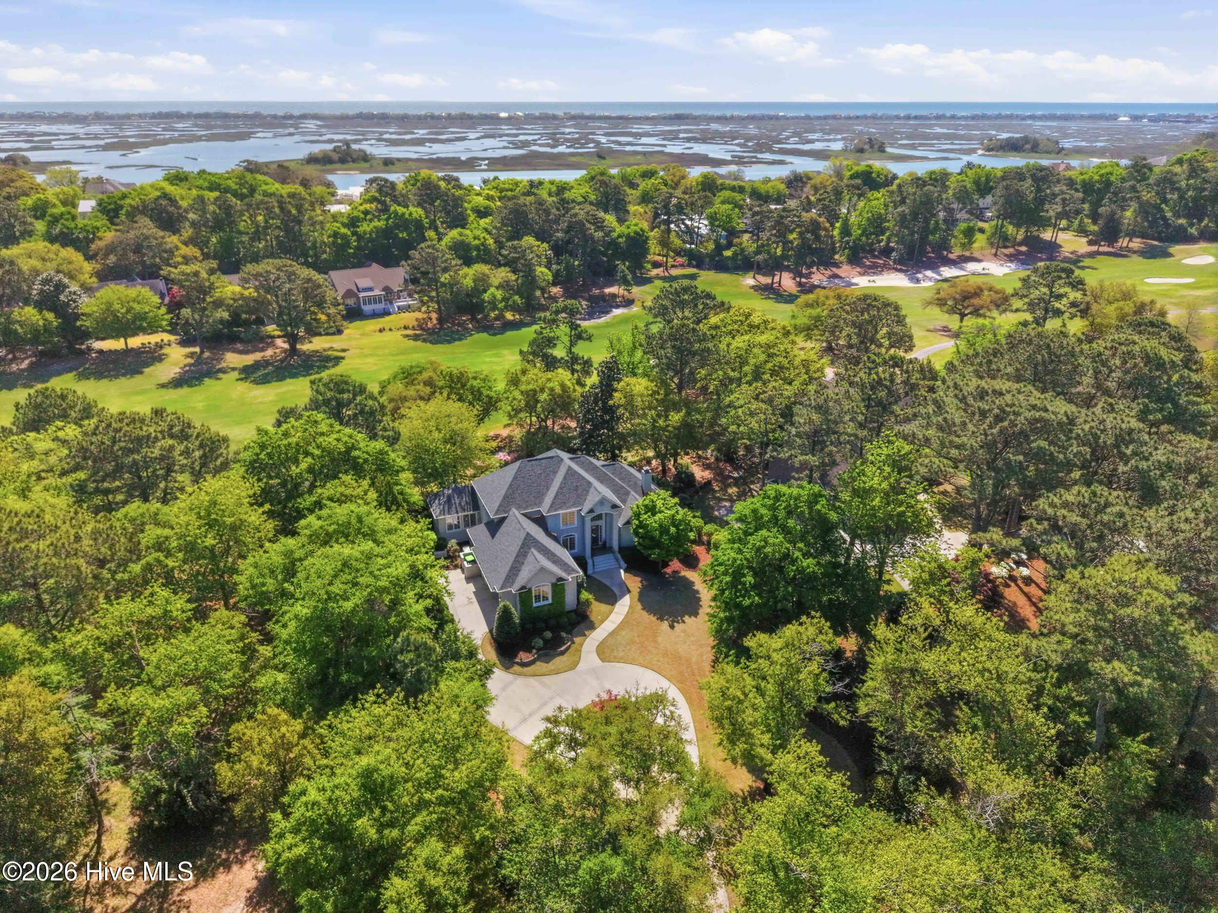 100566149 | Photo 50