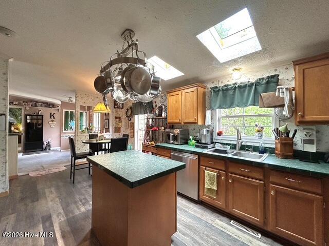 100566420 | Photo 32