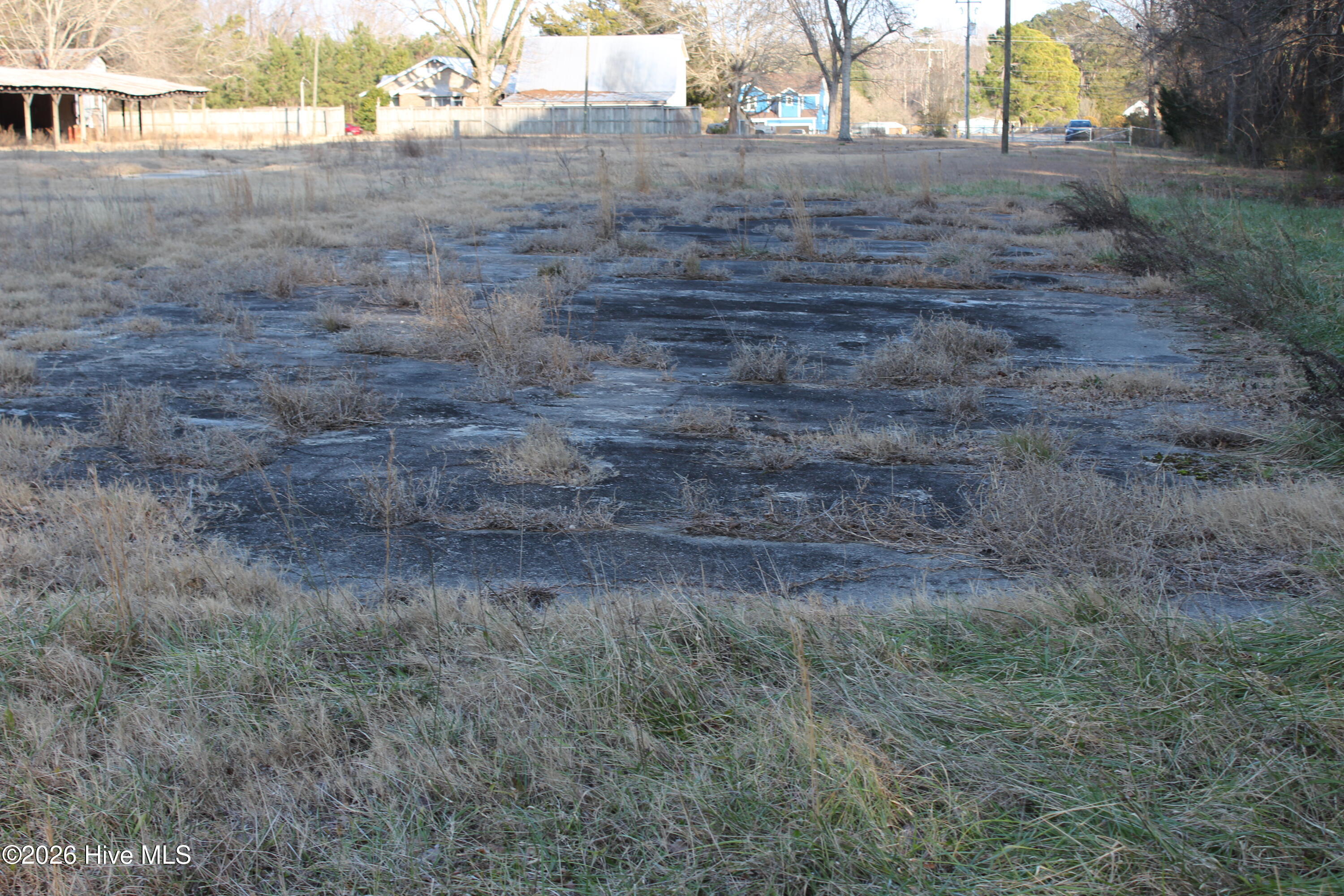 Homes for sale in Burgaw, NC | 5891 Us Hwy 117, Burgaw, NC 28425 | MLS# 100553631