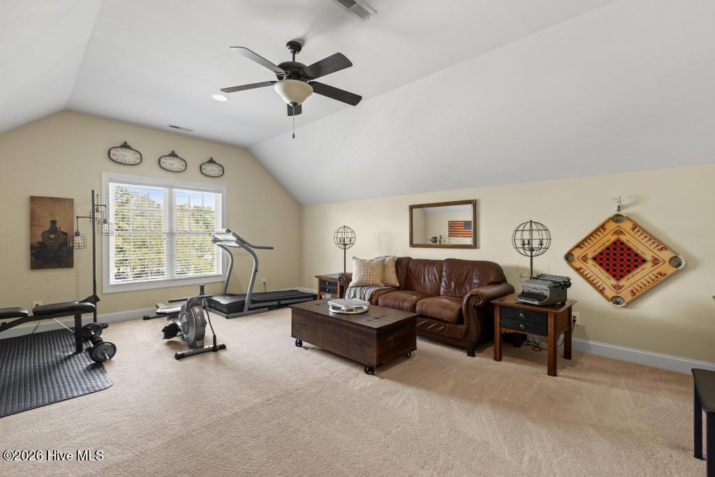 100570572 | Photo 34