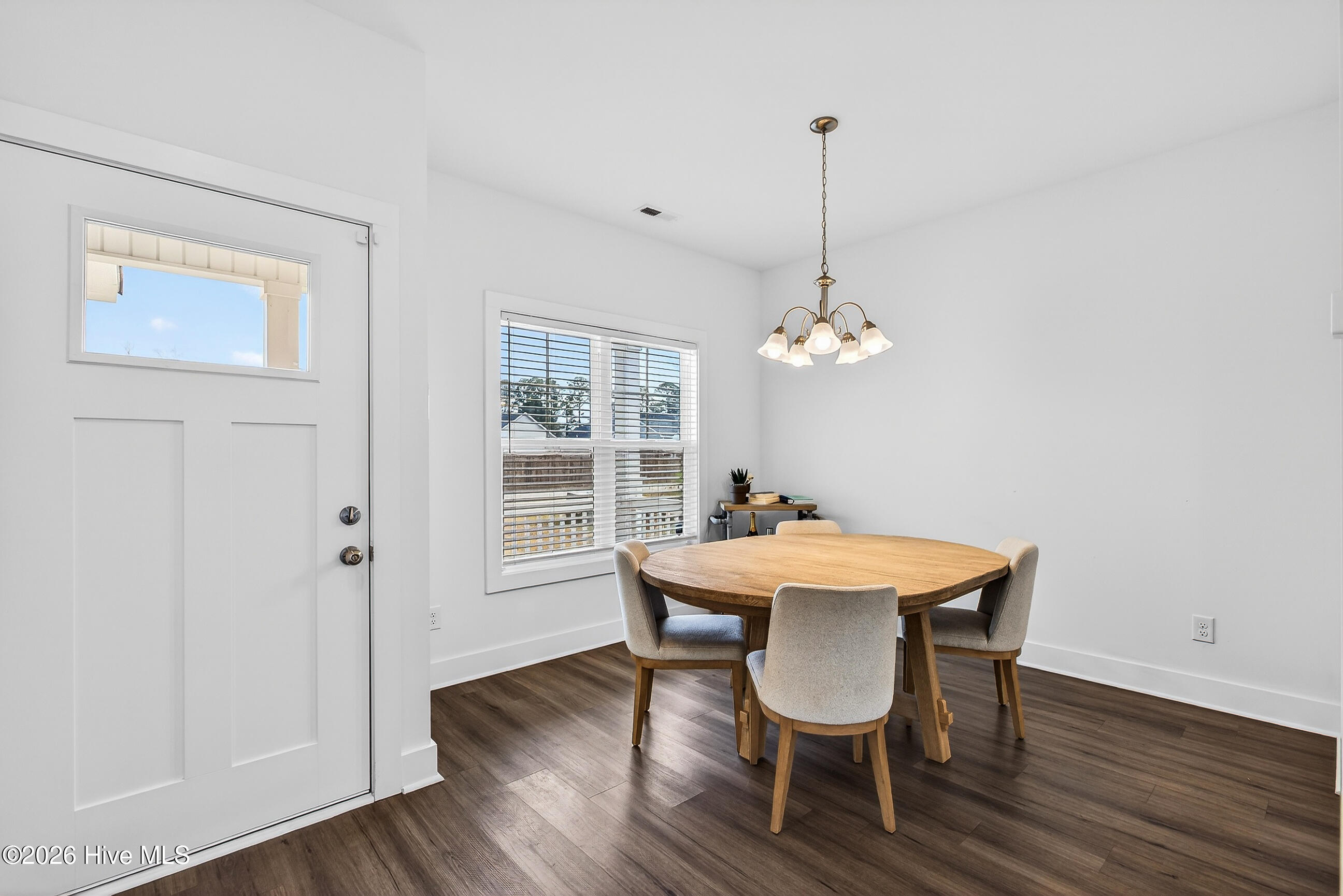 205 W Theriault Court,Jacksonville