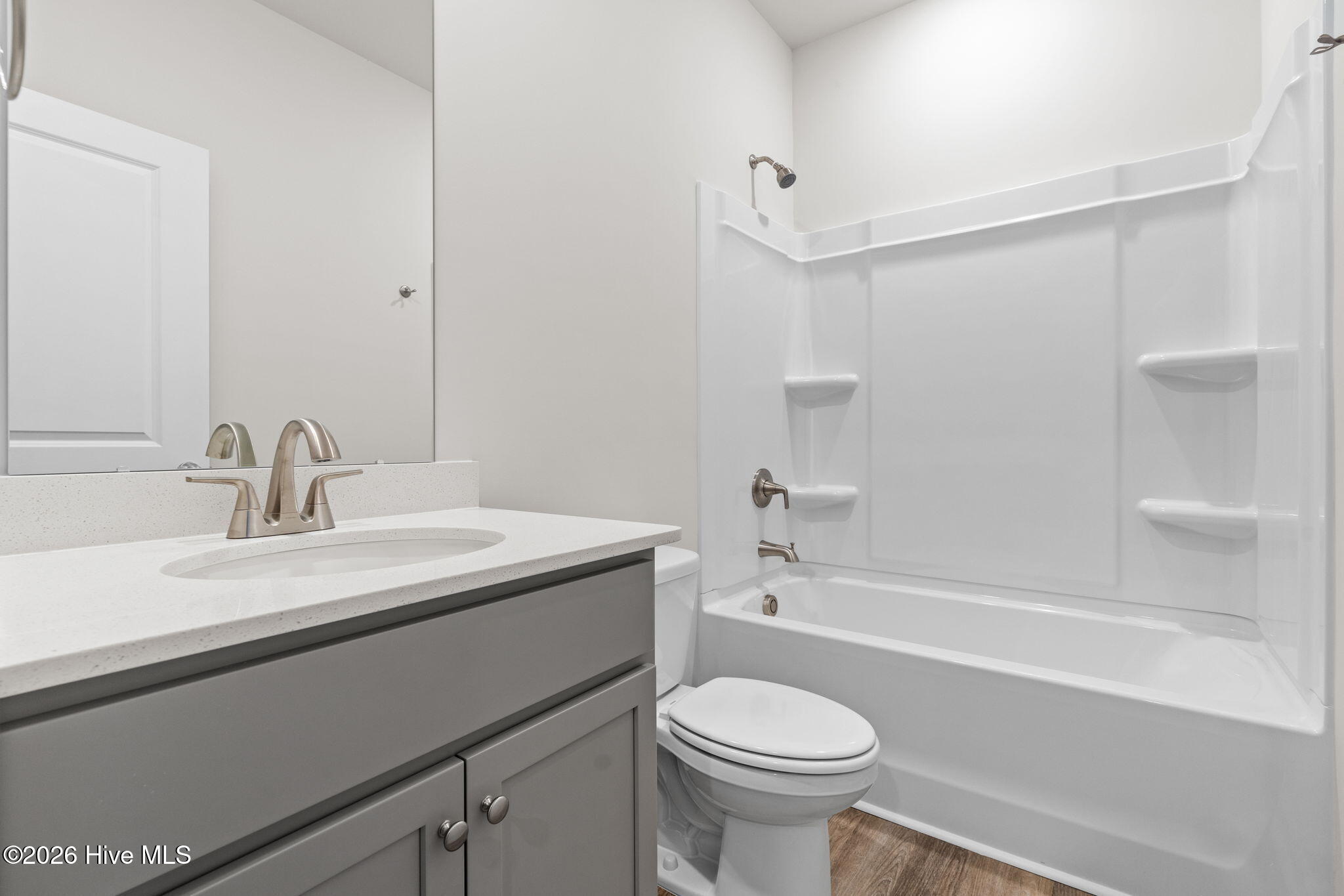 100546635 | Photo 22