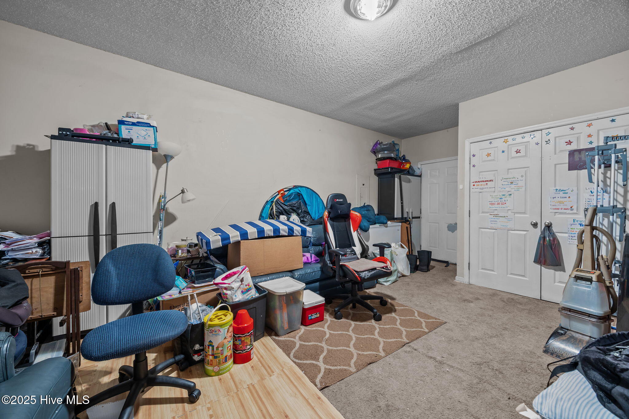 100545401 | Photo 17