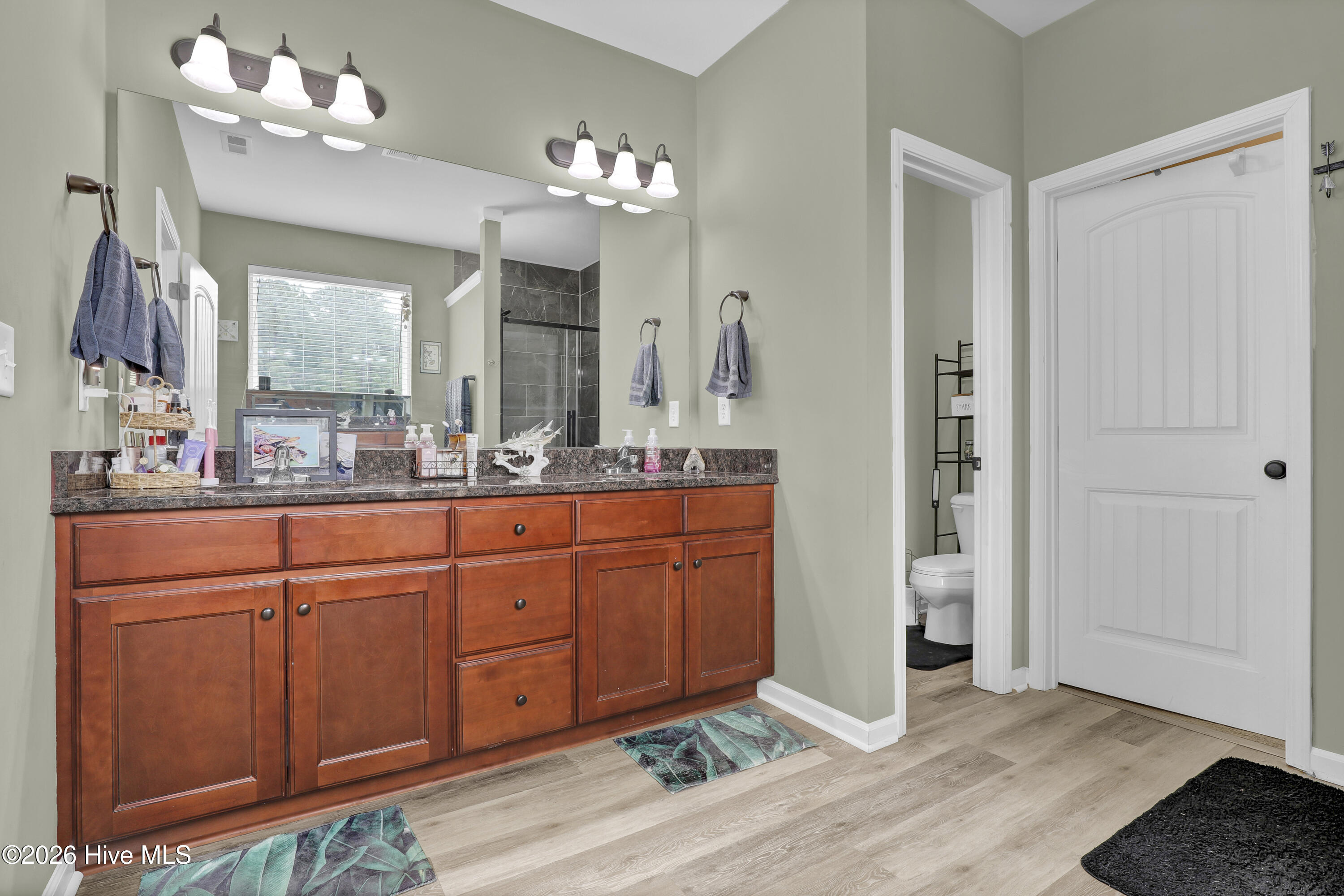 201 Wedgefield Circle,Maple Hill