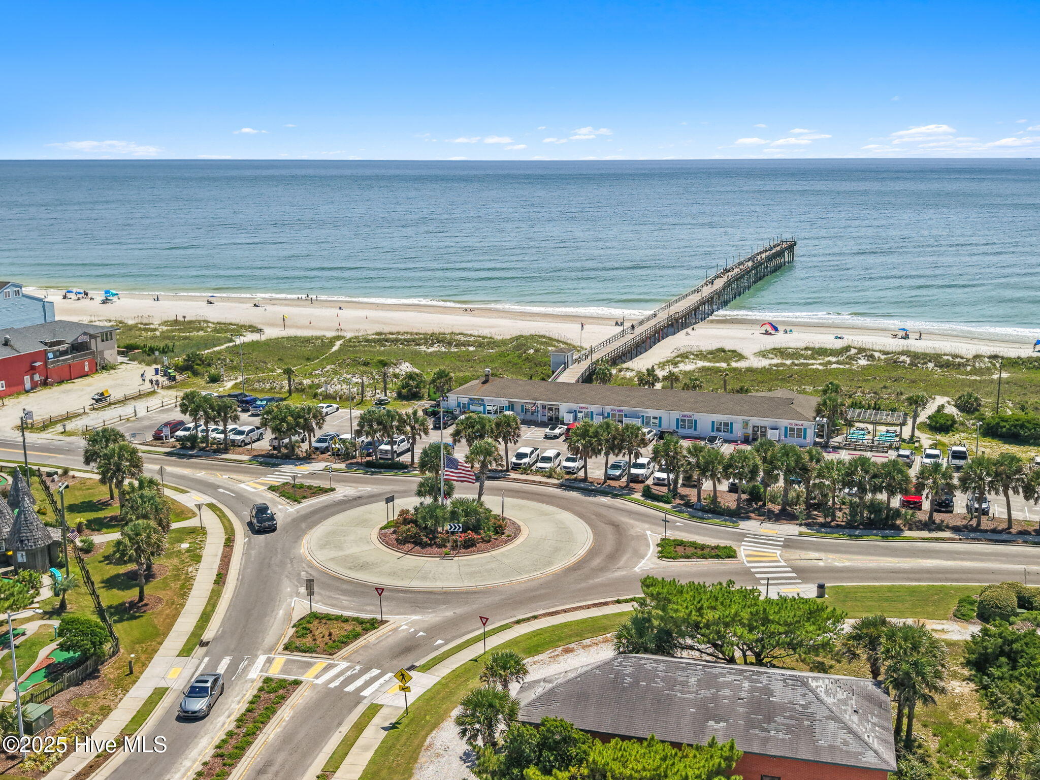 100527985 | Photo 54