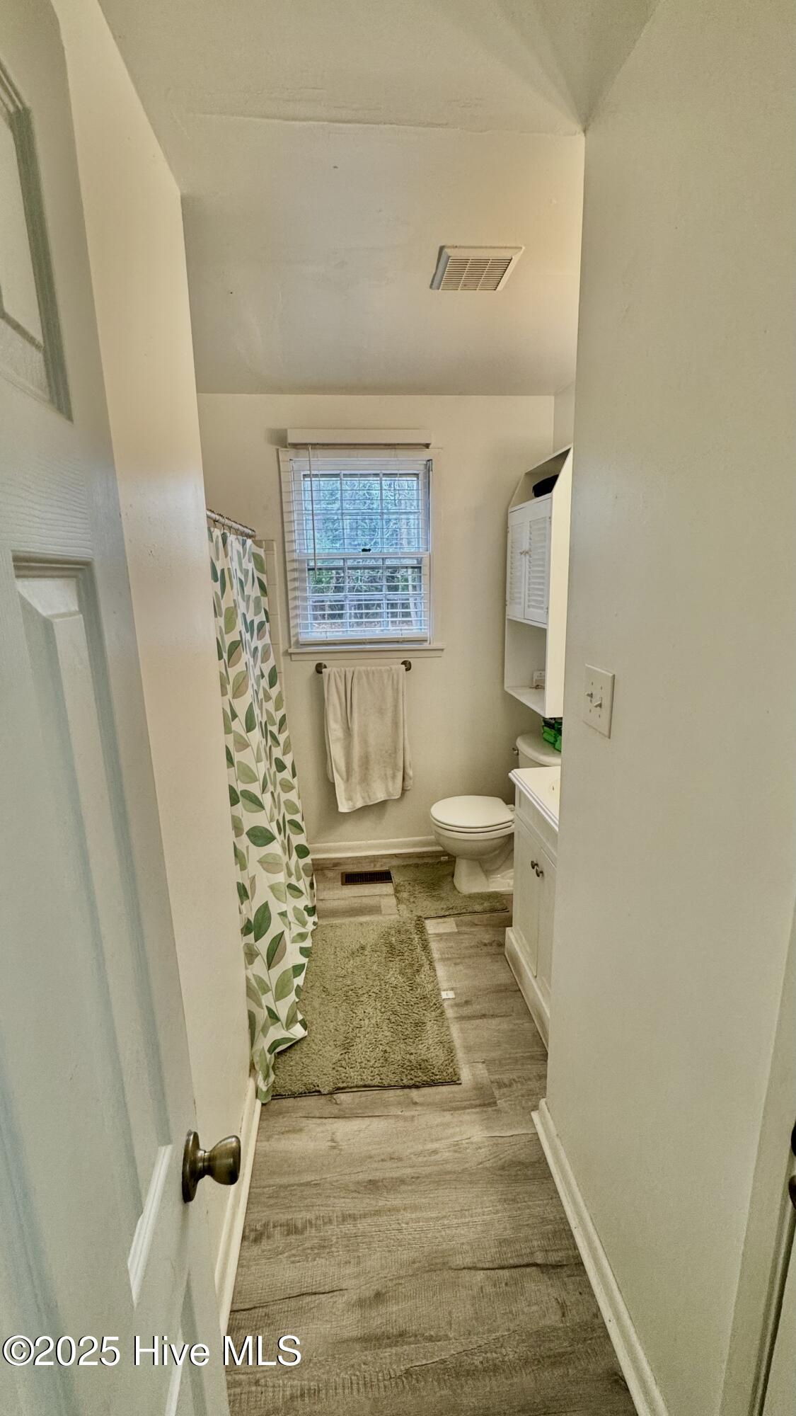 100542547 | Photo 10