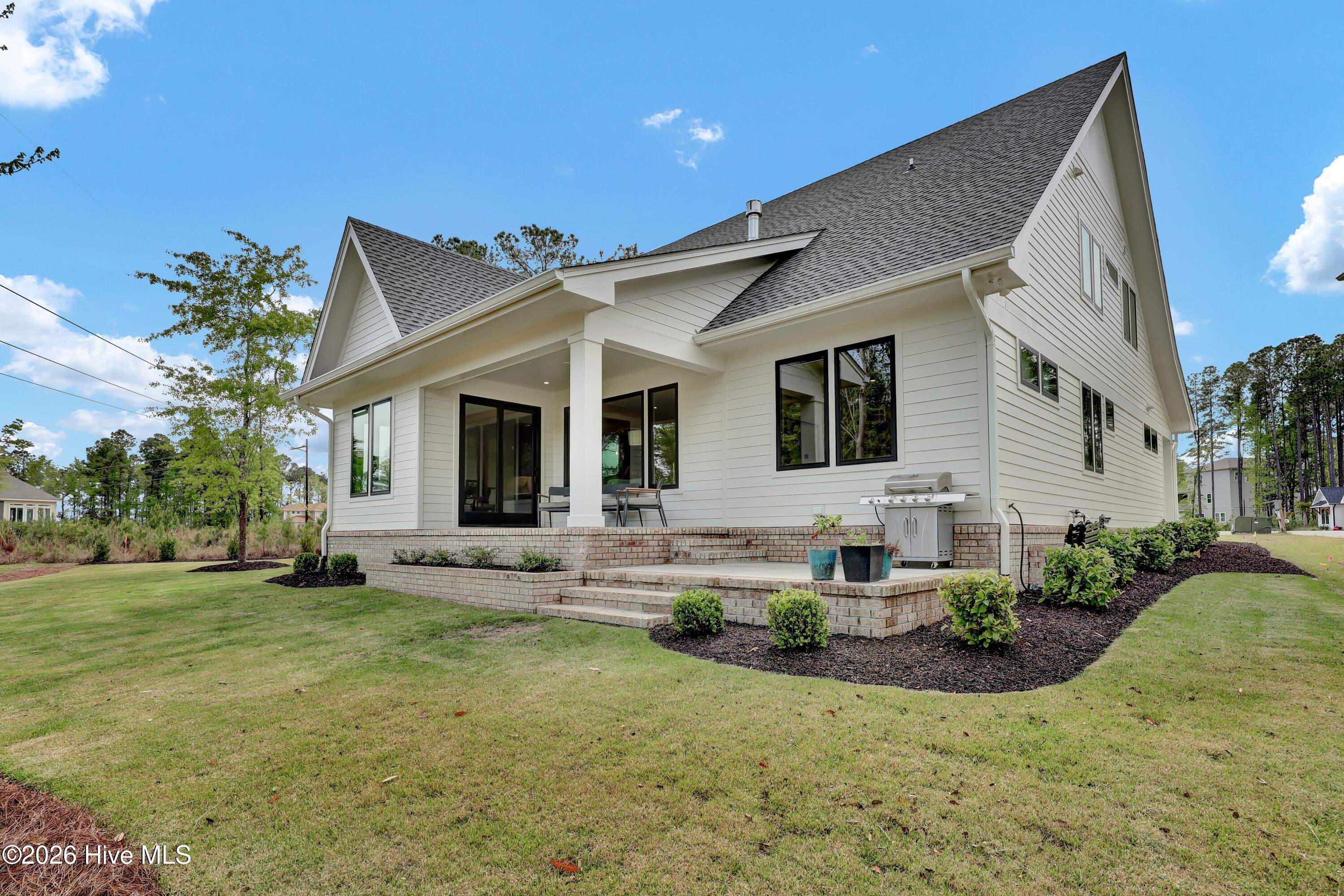 100565656 | Photo 43