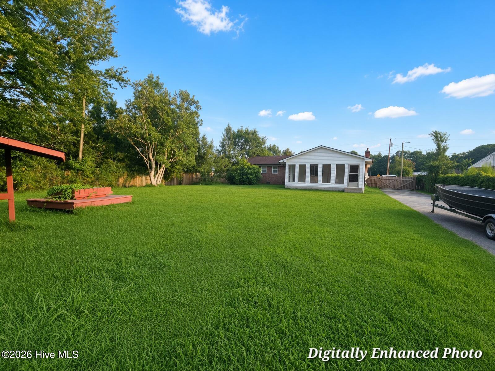 13 Collins Drive,Midway Park