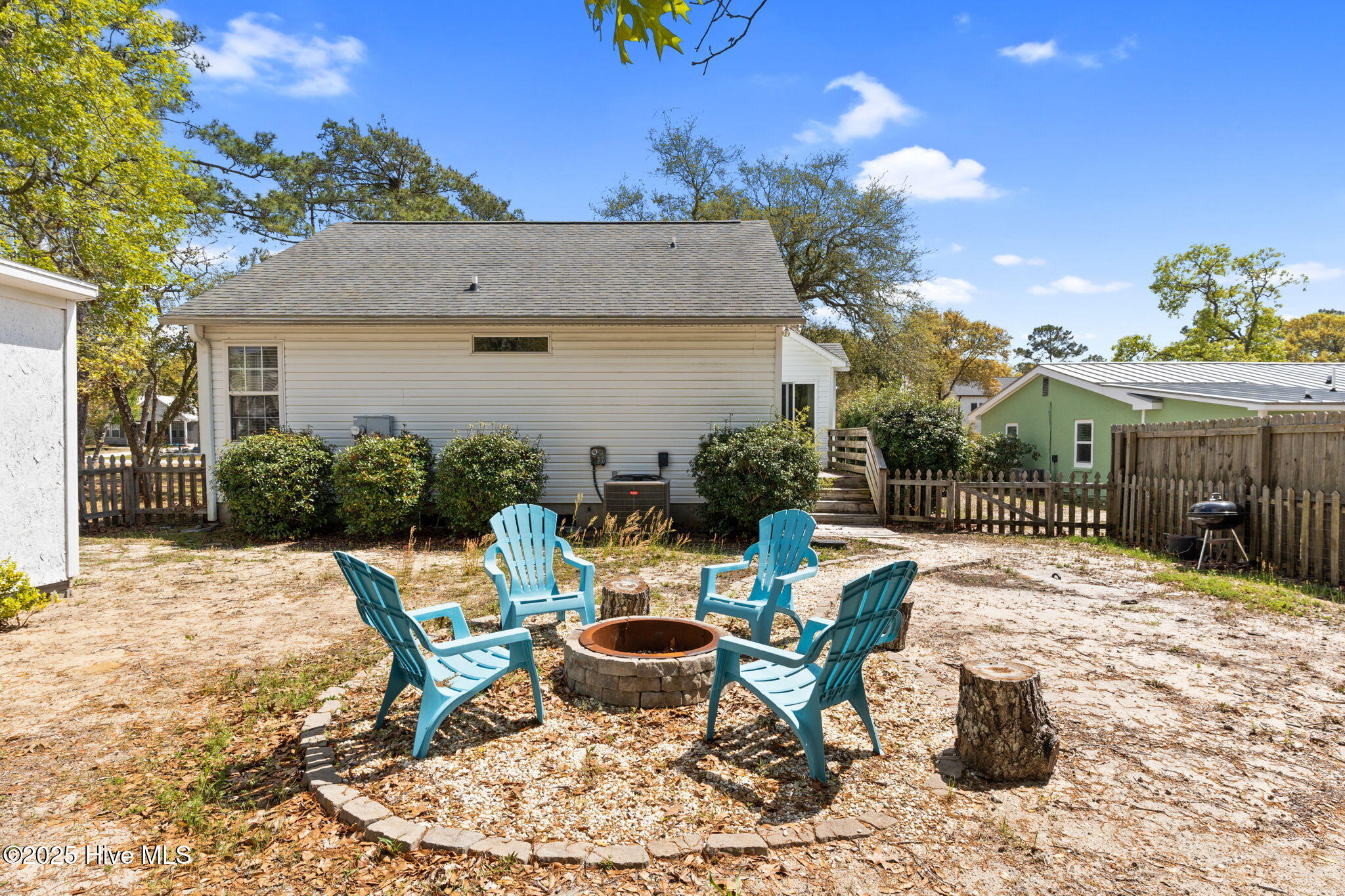 100558443 | Photo 29