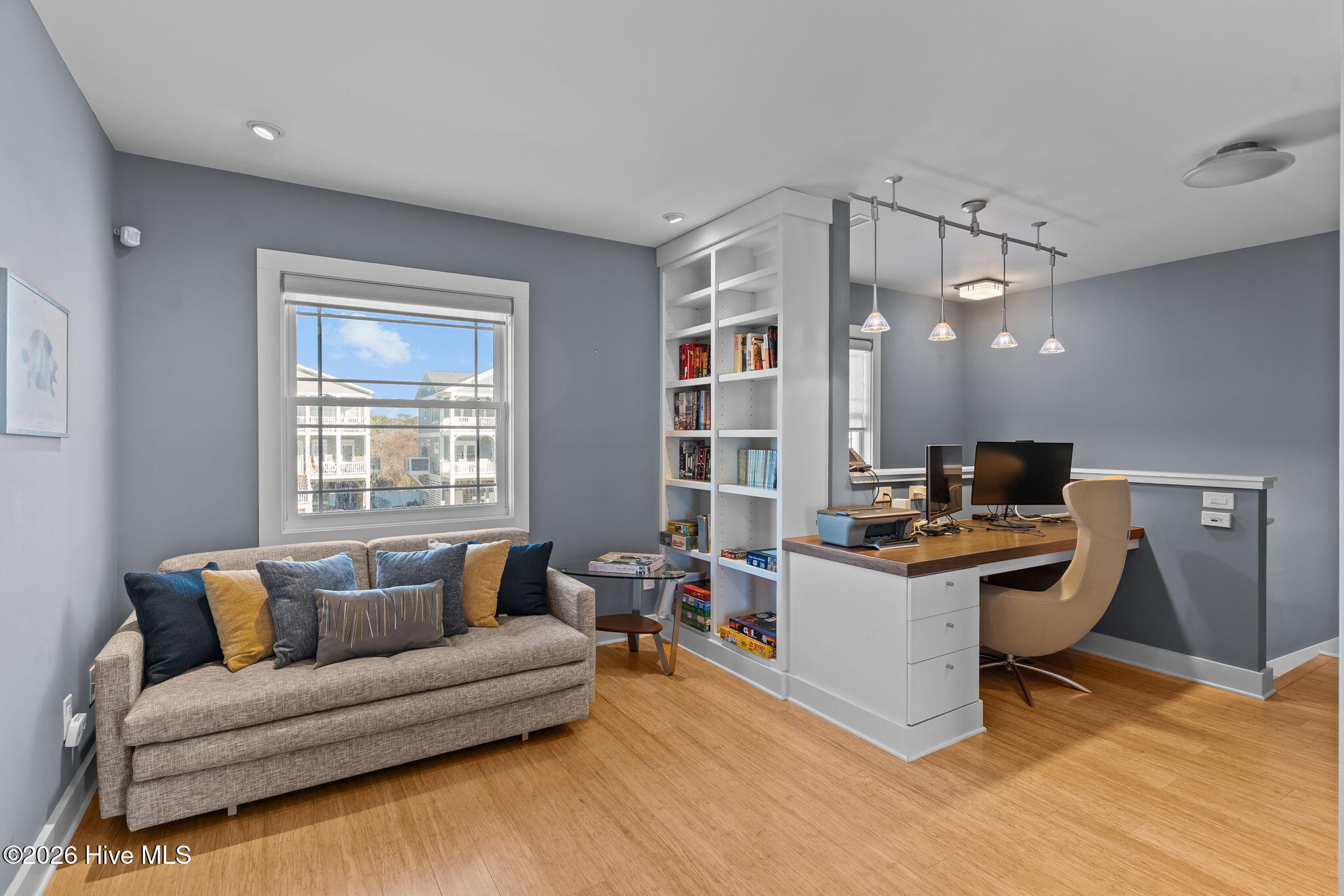 100552258 | Photo 24