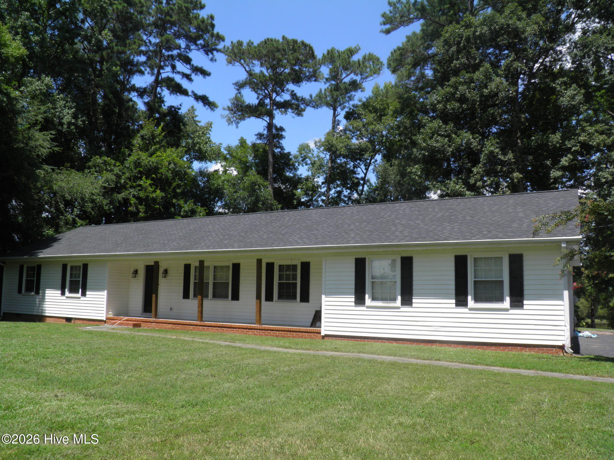 3916 Riviera, Elm City, North Carolina, 3 Bedroom Bedrooms, 10 Room Rooms,3 BathroomBathrooms,Single family residence,For sale,Riviera,100593163