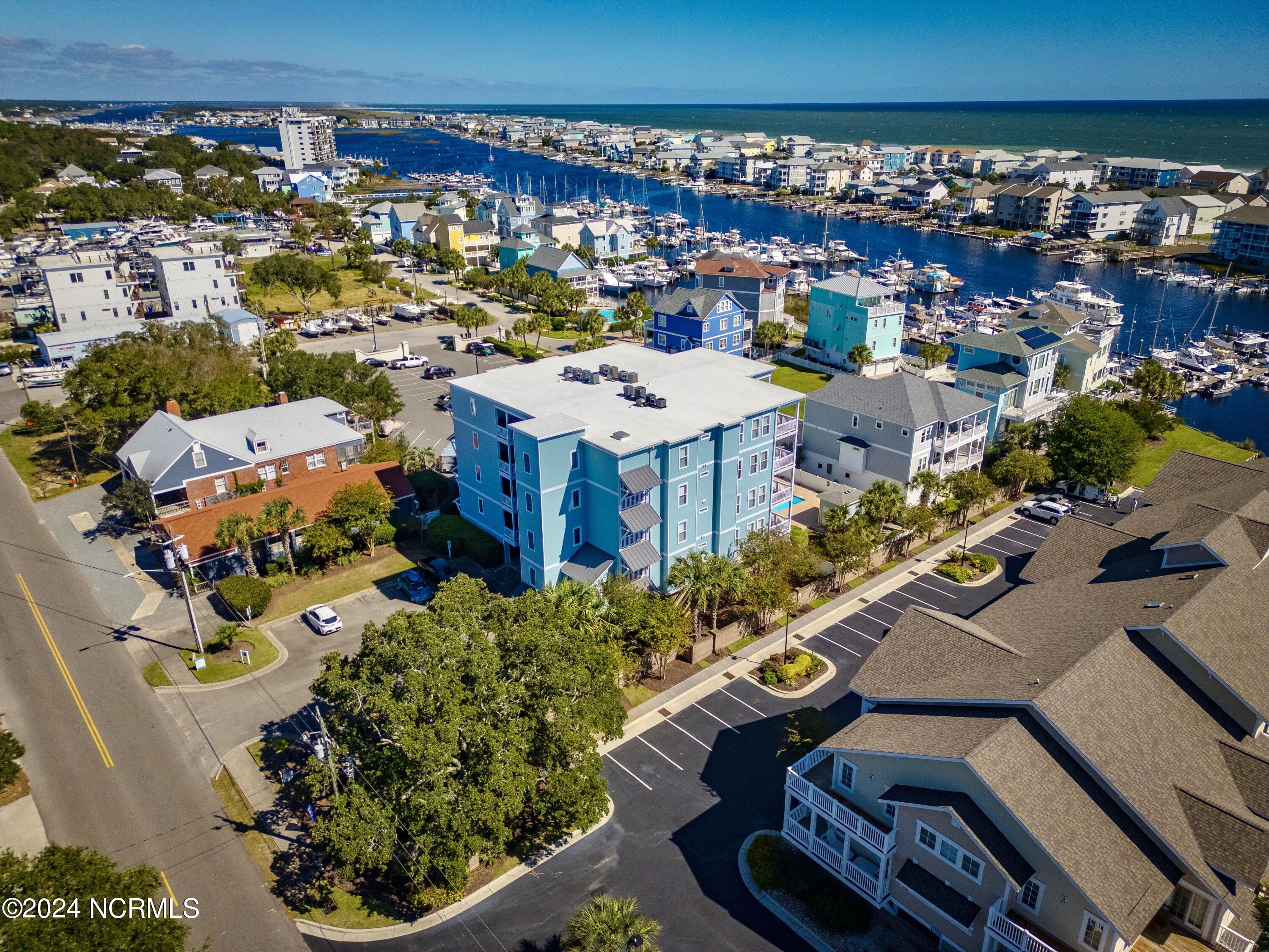 100543708 | Photo 57