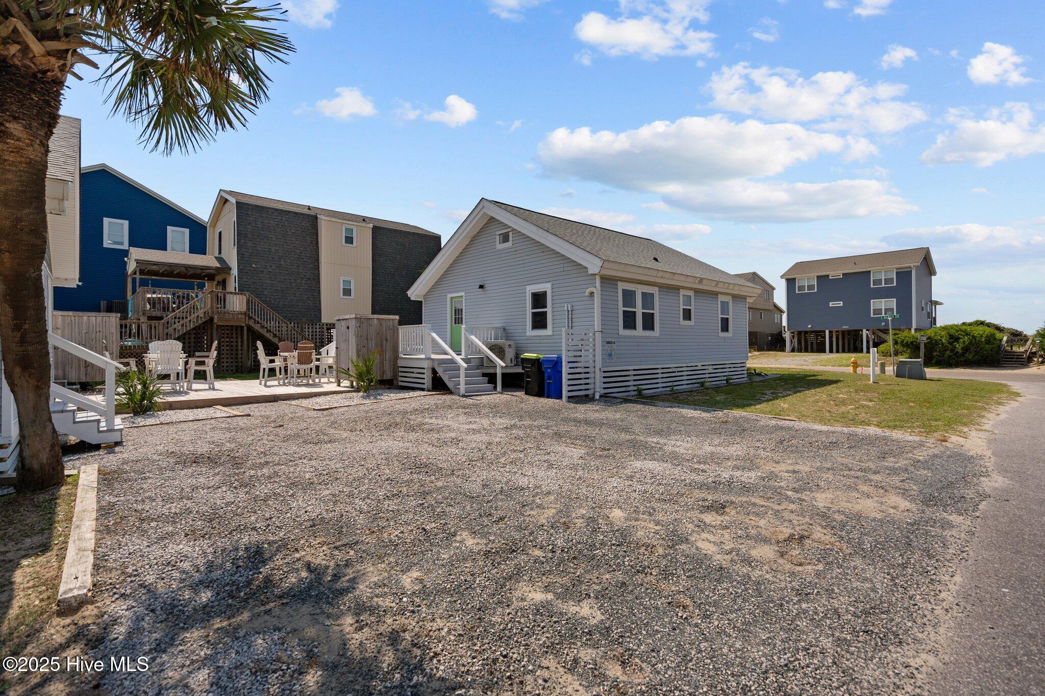 100537194 | Photo 35