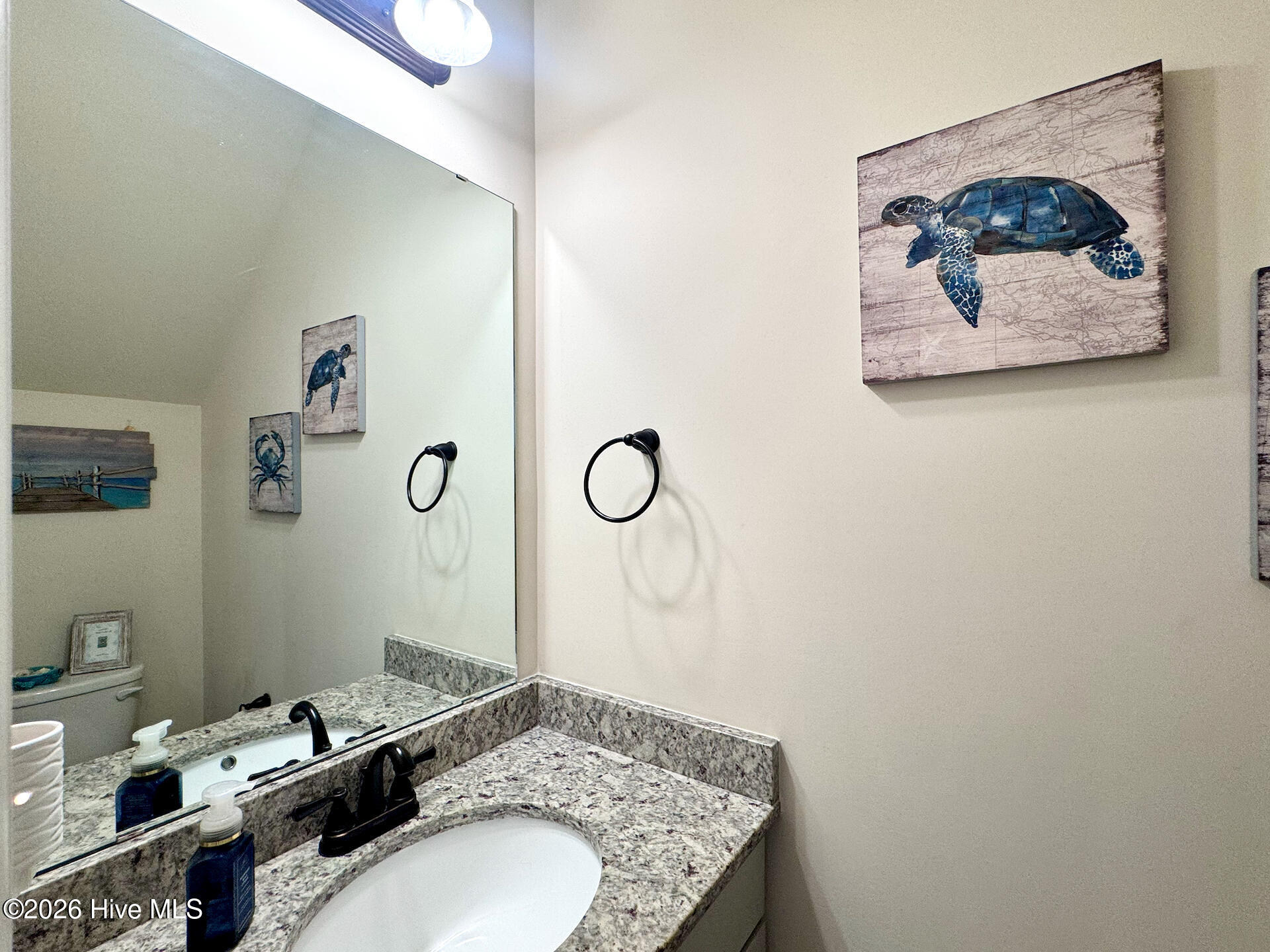 100567509 | Photo 16