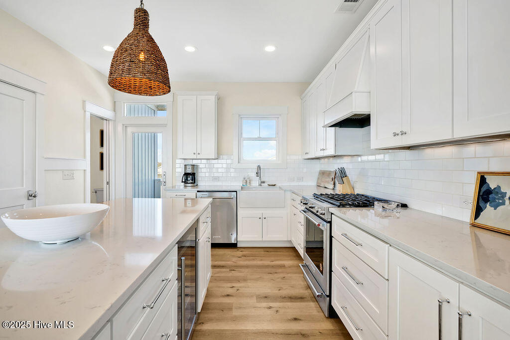 100541995 | Photo 29