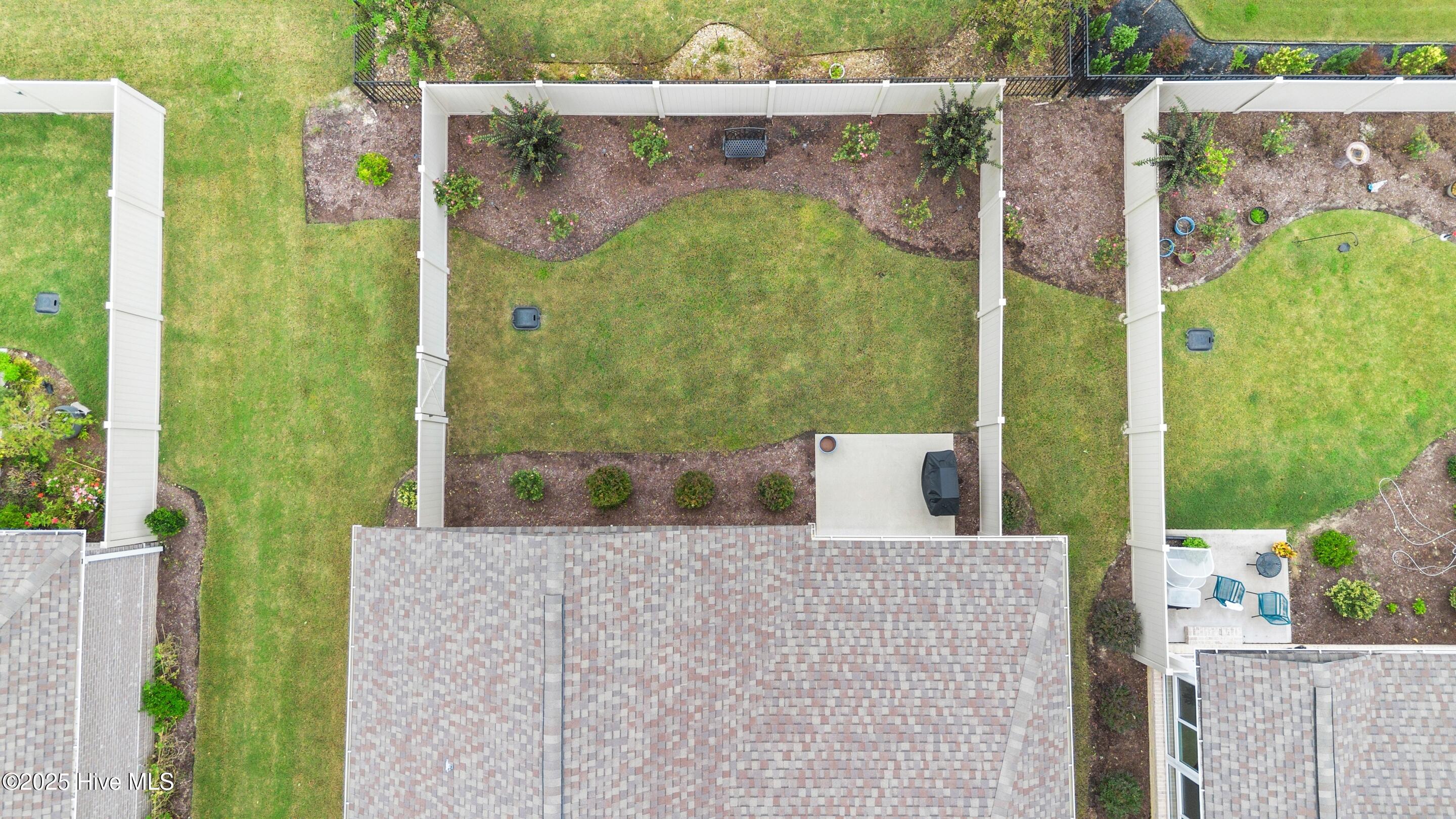 100554494 | Photo 50