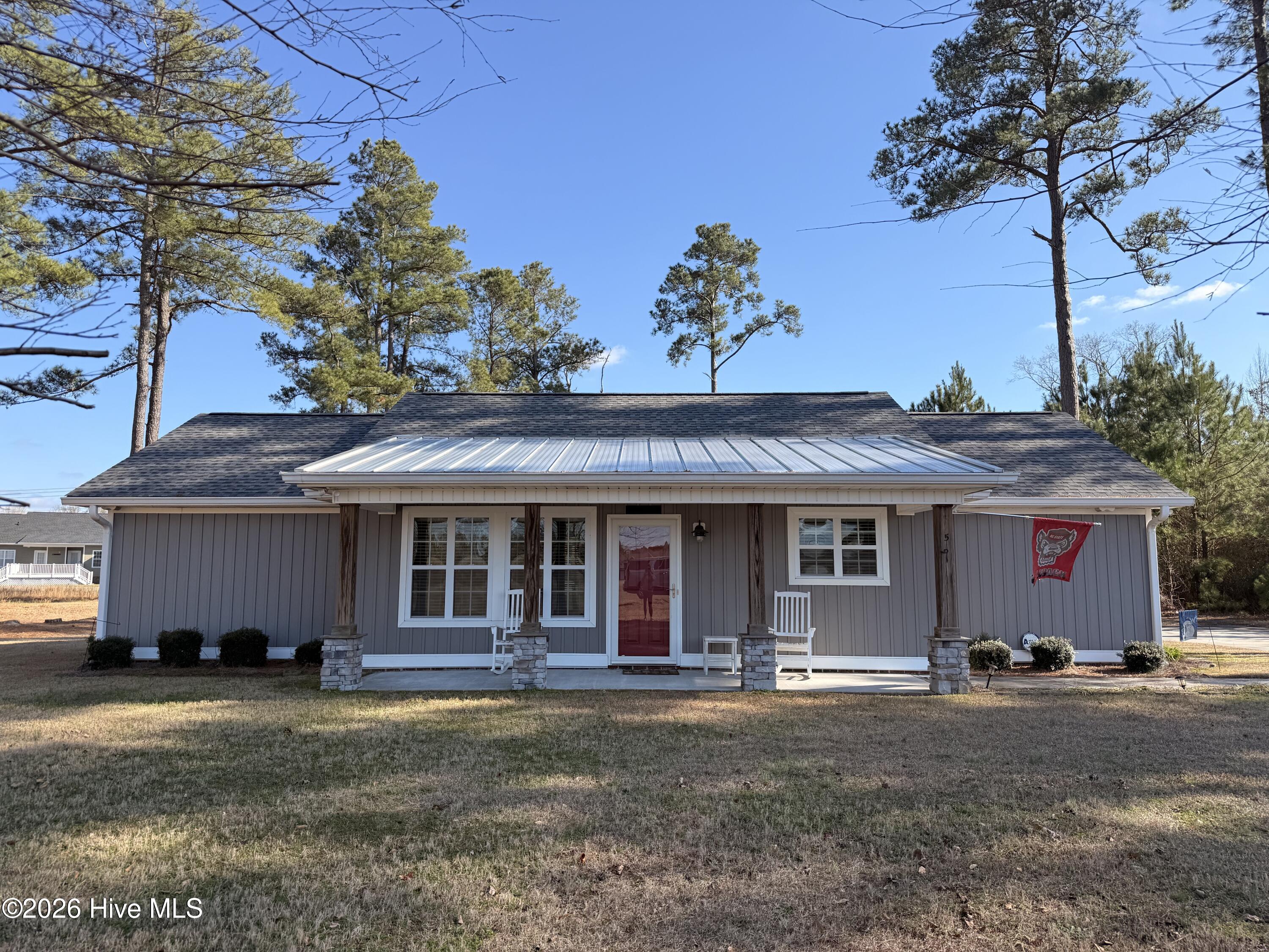 Homes for sale in Elizabethtown, NC | 561 Singletary Ave, Elizabethtown, NC 28337 | MLS# 100557444