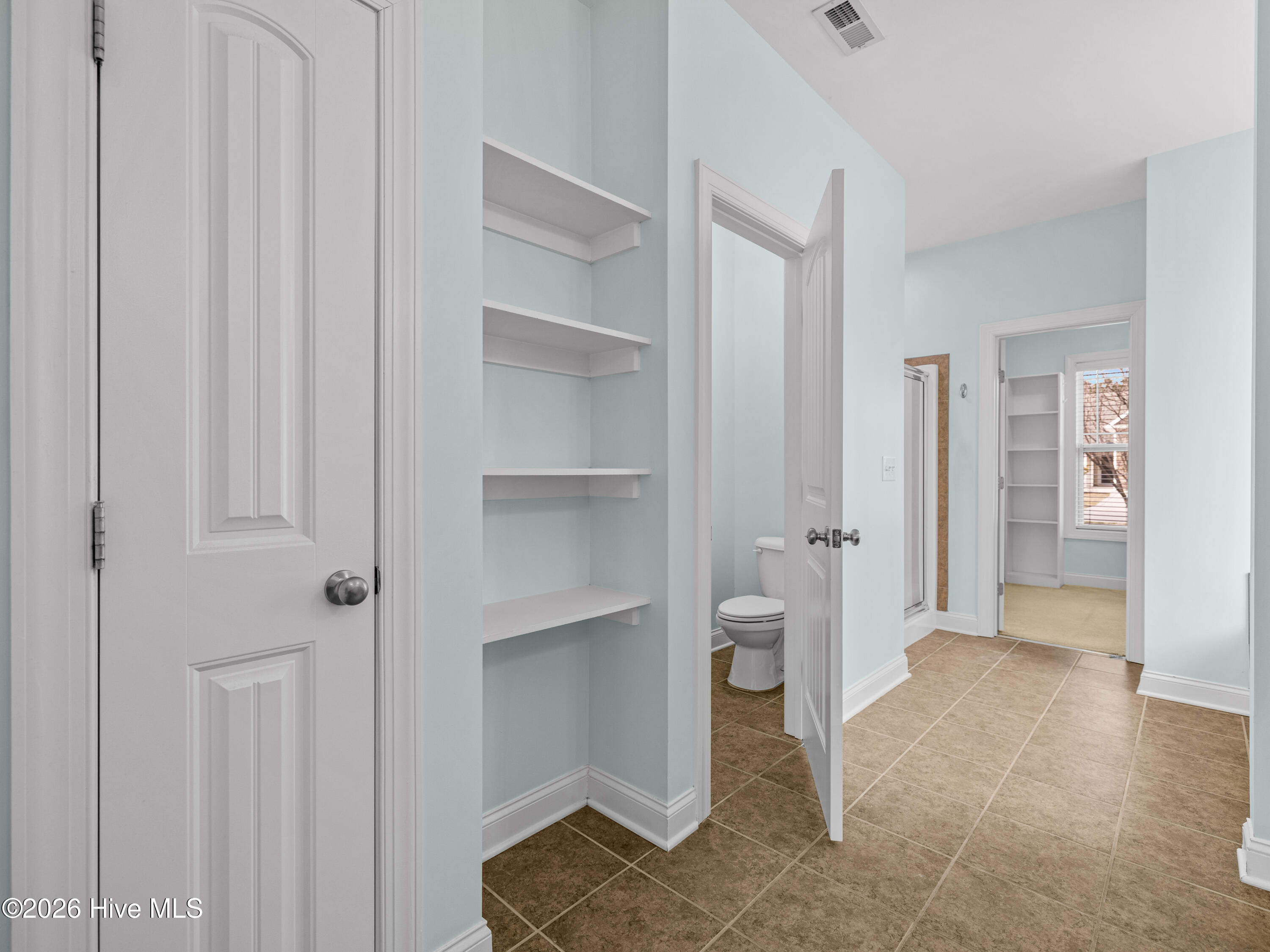 100556150 | Photo 45