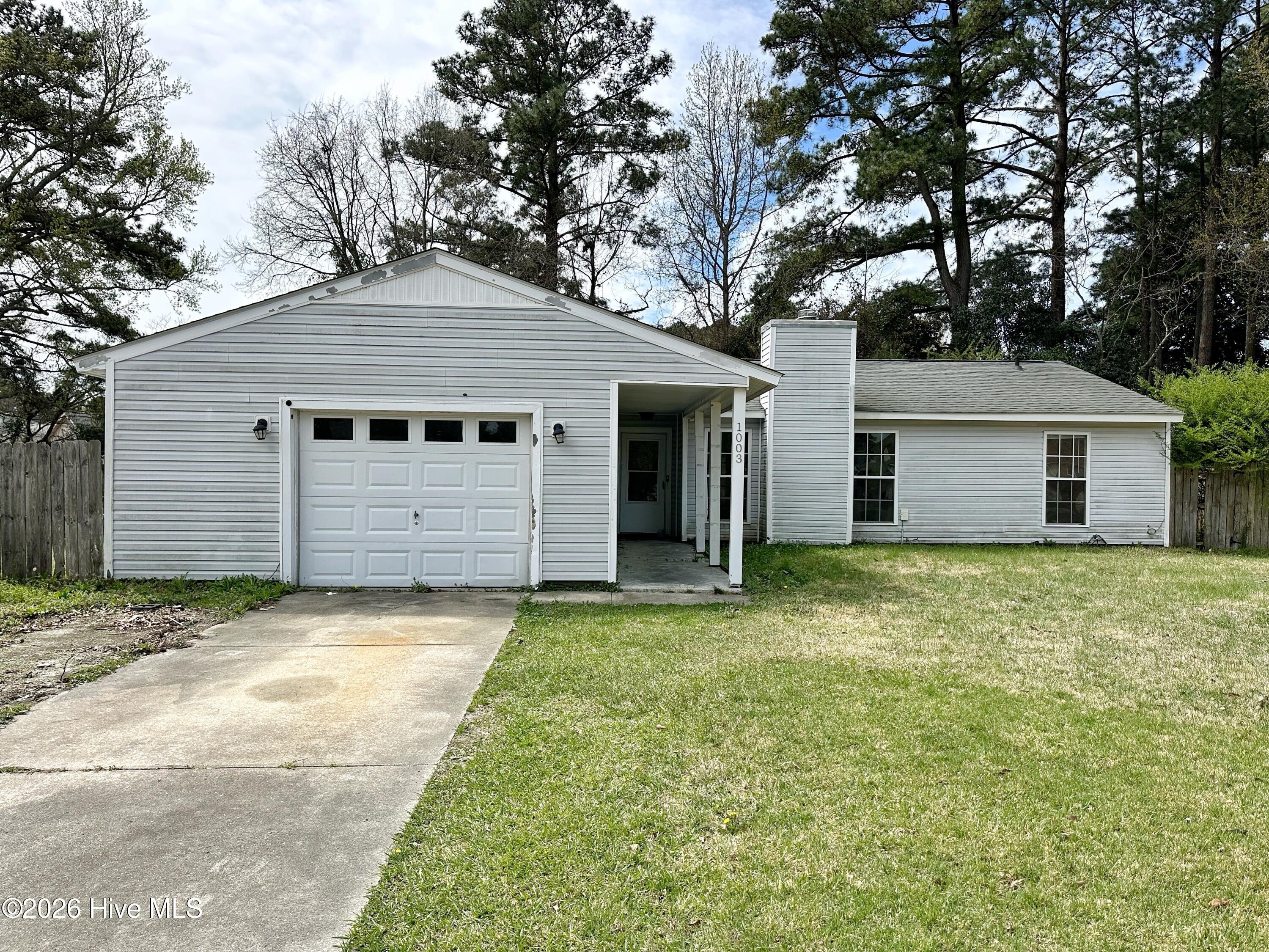 300 Parkwood Drive, Jacksonville, NC, 28546