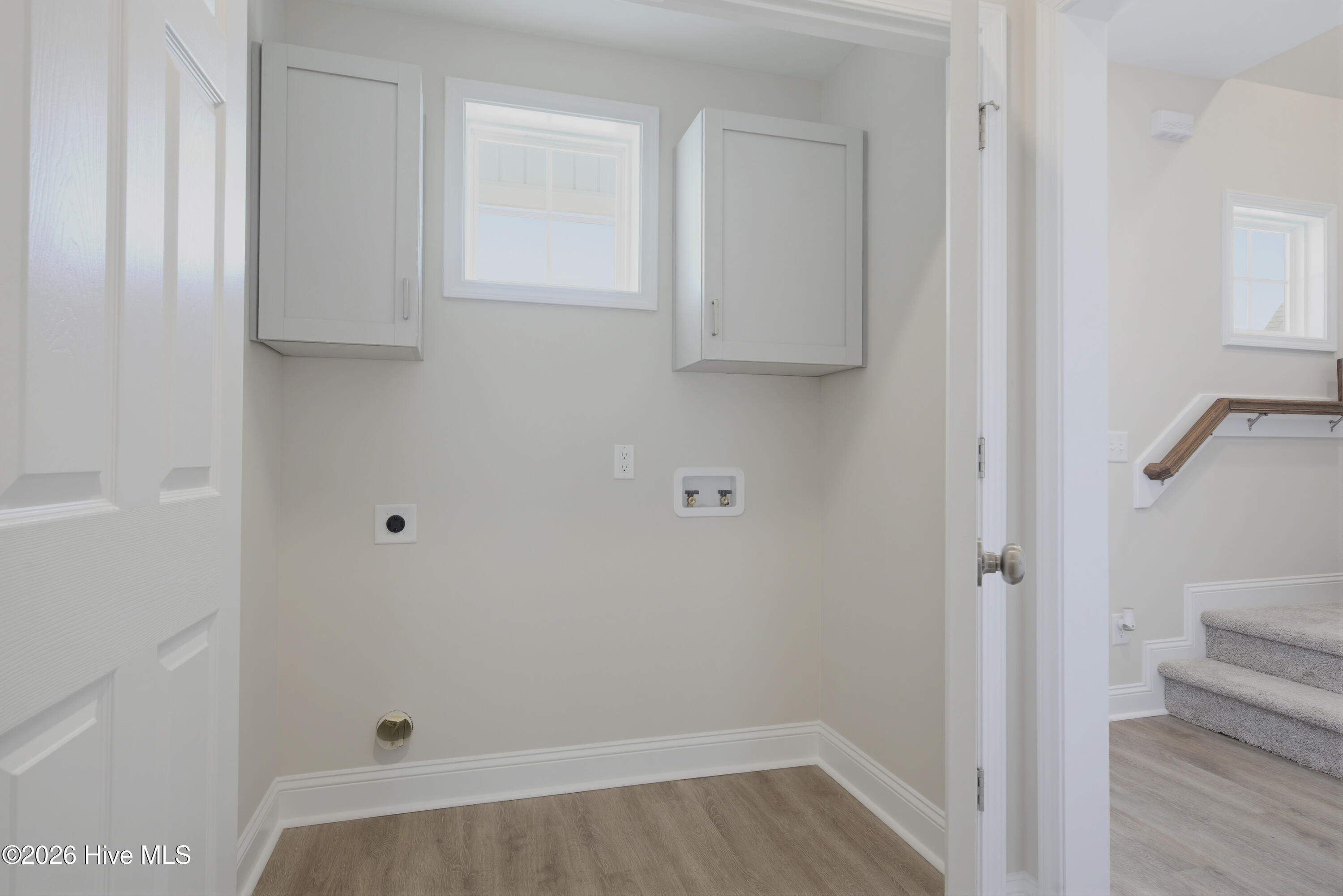 100567260 | Photo 14