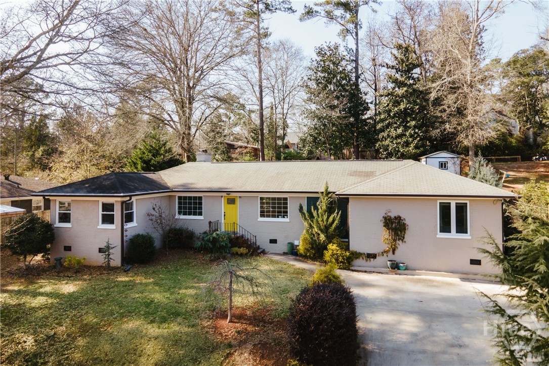 Property at 150 Gran Ellen