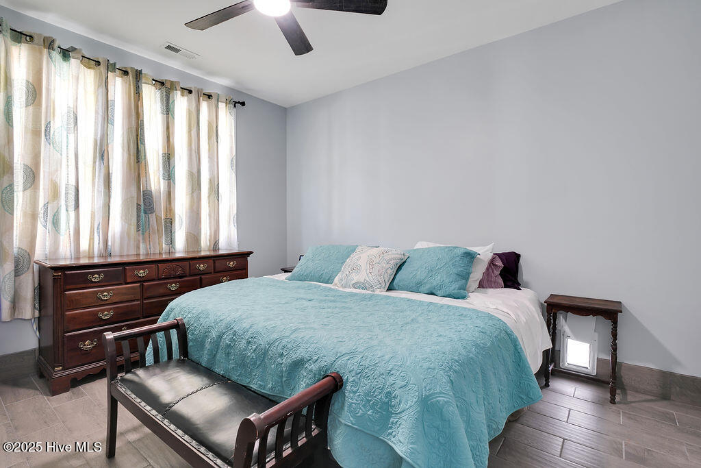 100553709 | Photo 40