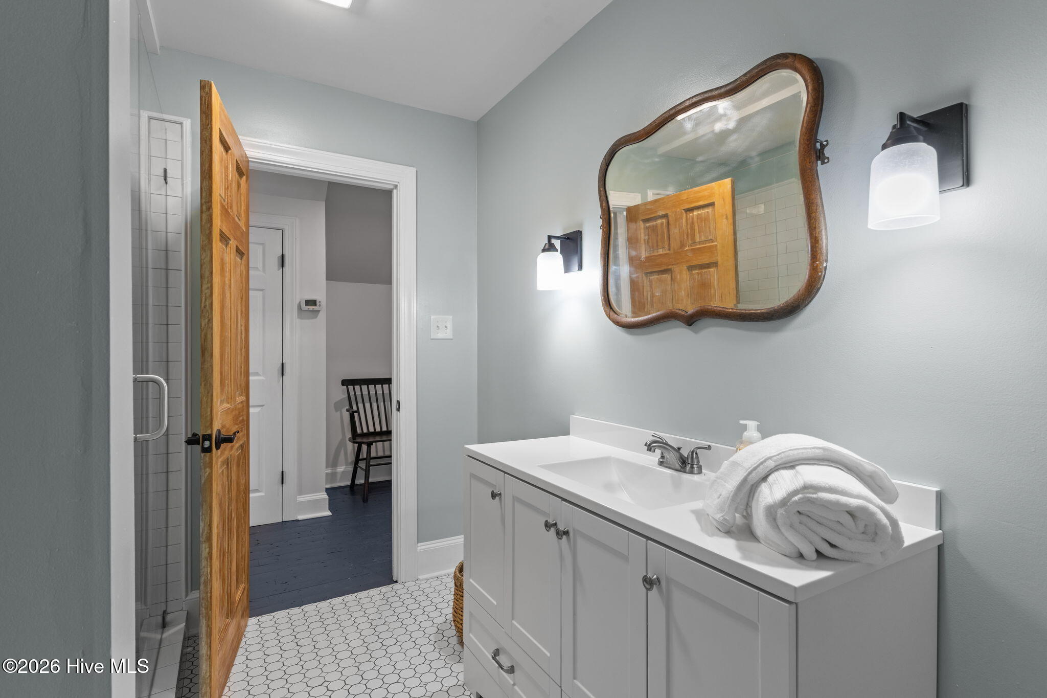 218 Lands End Road,Morehead City
