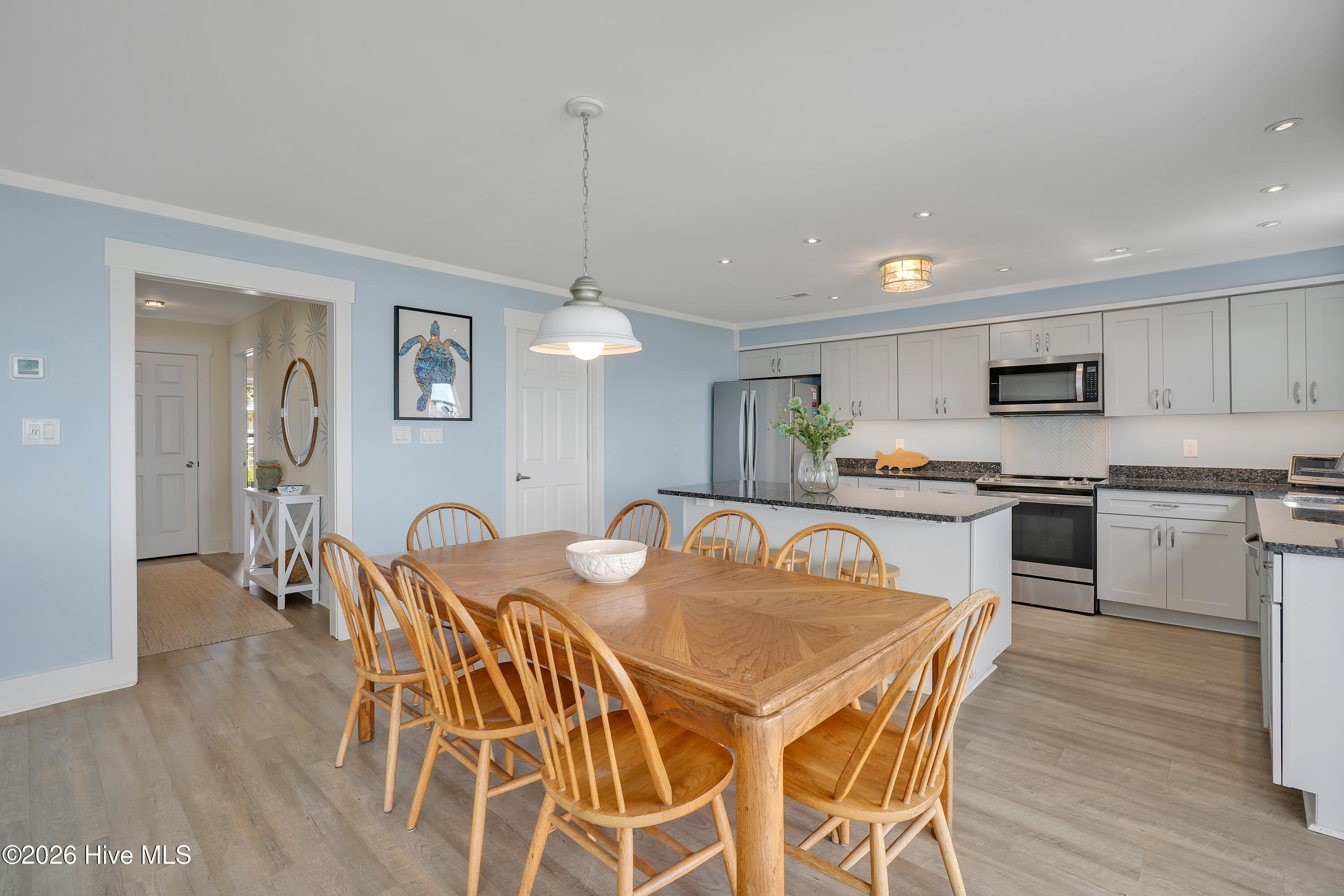 100554834 | Photo 12