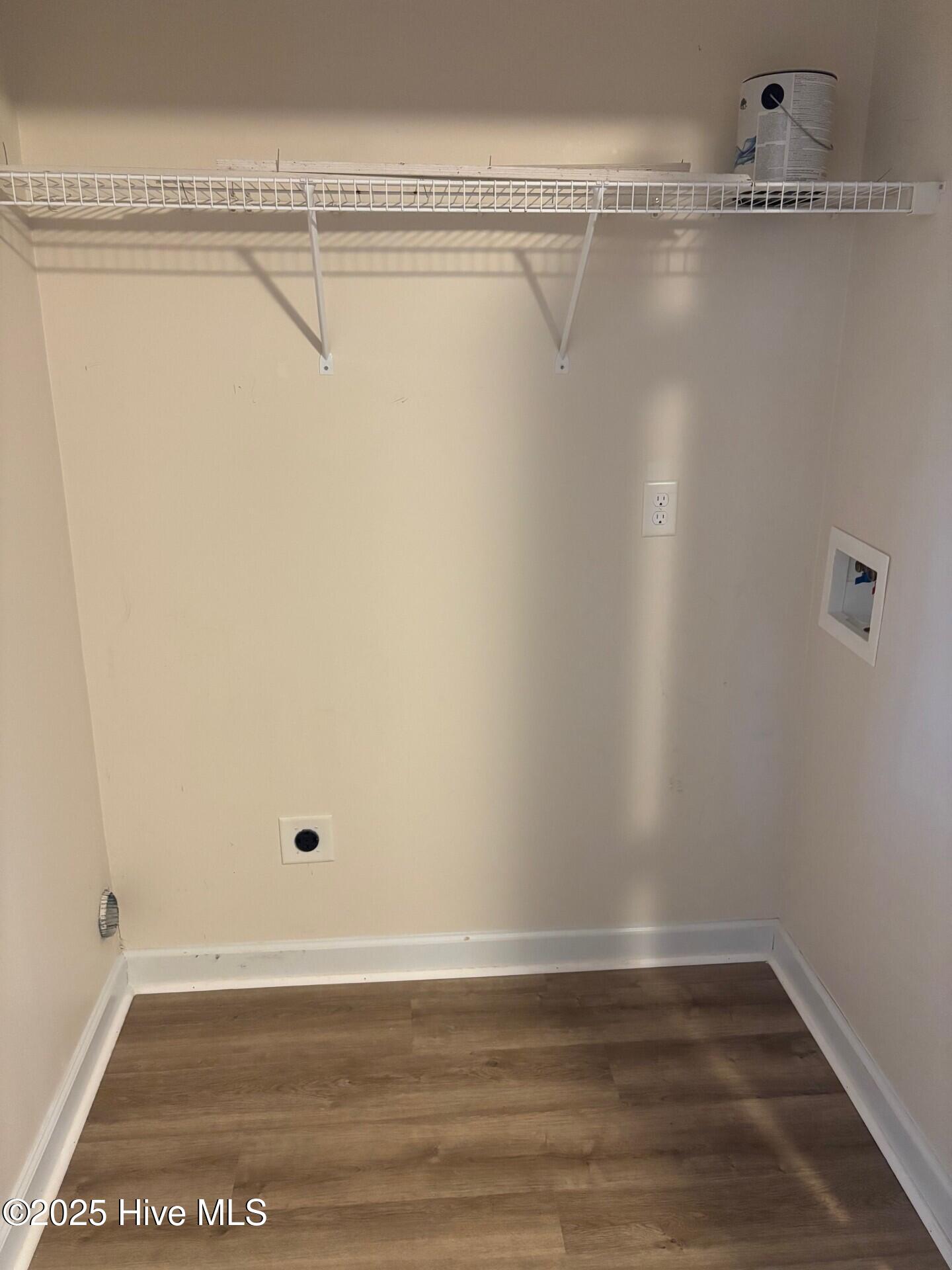 100544176 | Photo 10