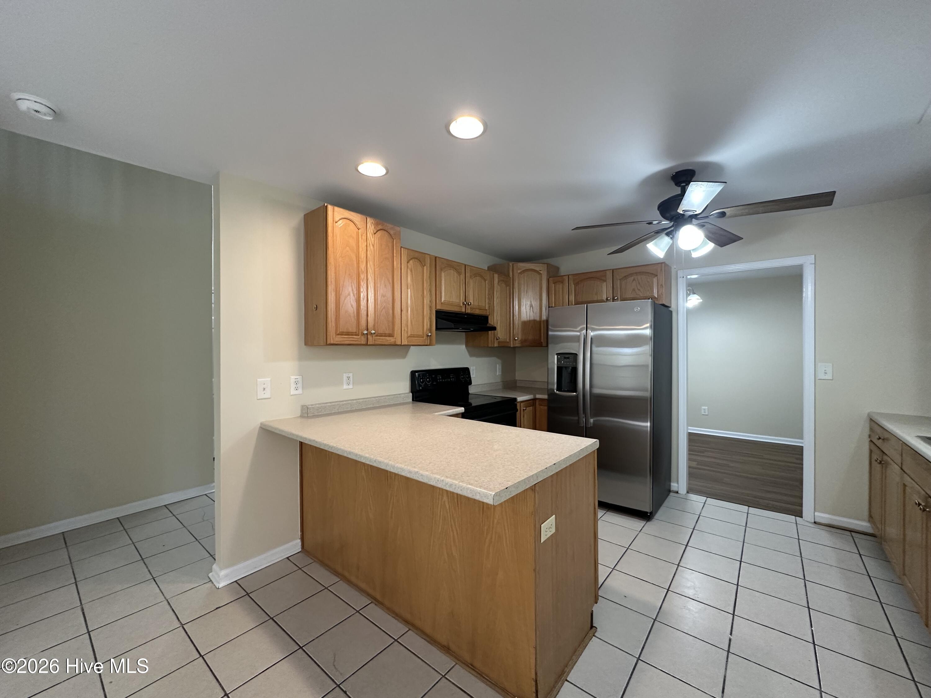 100564152 | Photo 13