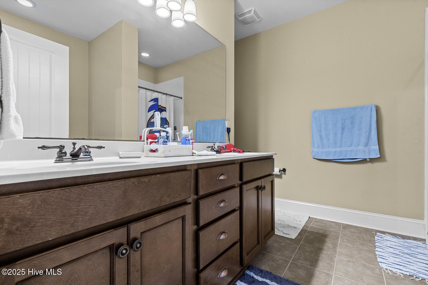 100536692 | Photo 18