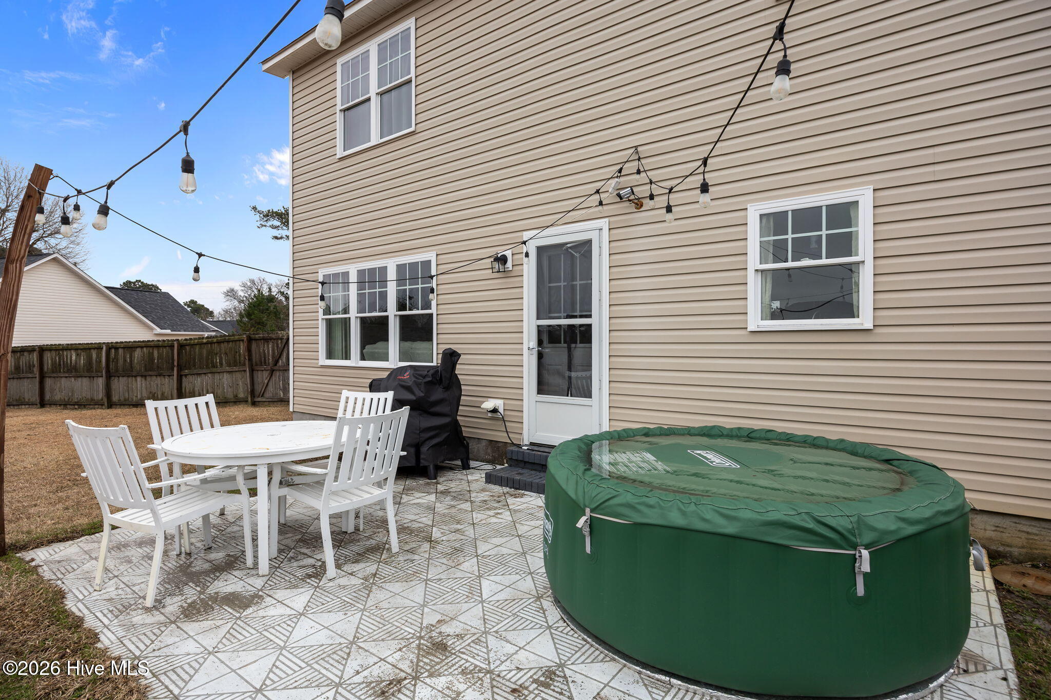 100558609 | Photo 38