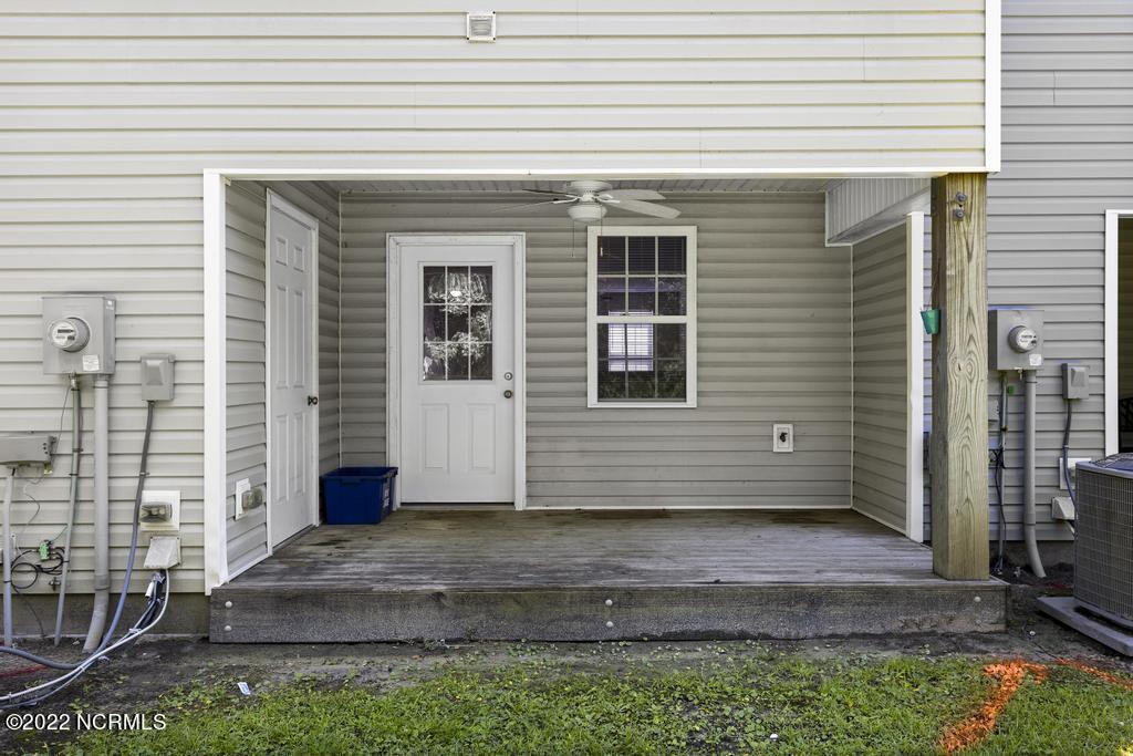 100568996 | Photo 20