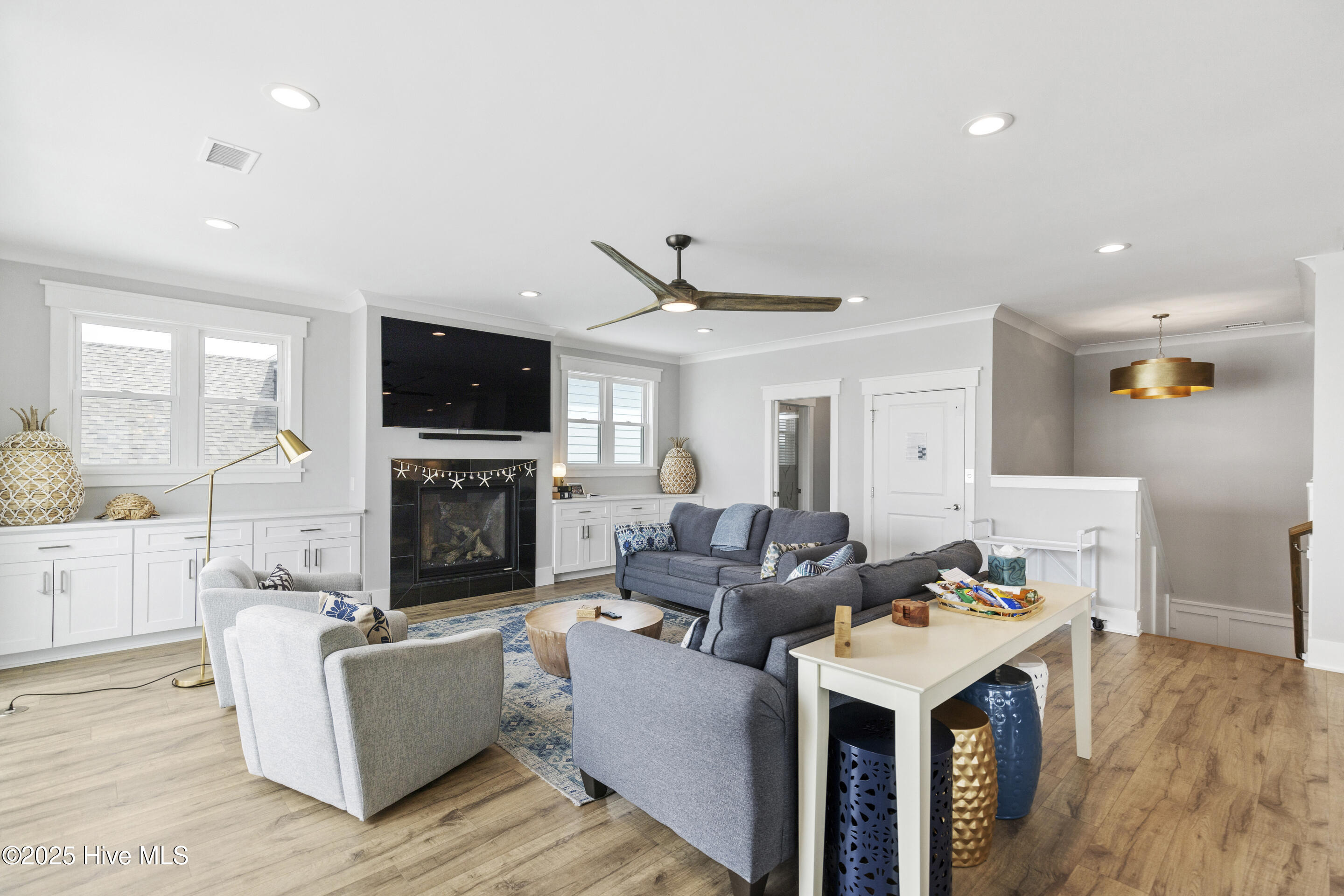 100504726 | Photo 16